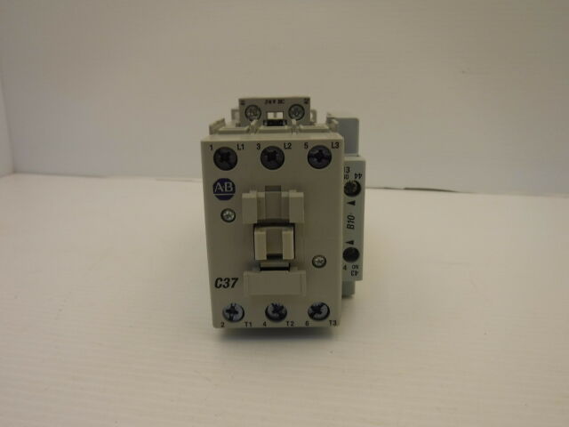 ALLEN BRADLEY 100-C37ZJ00 37 A CONTACTOR 