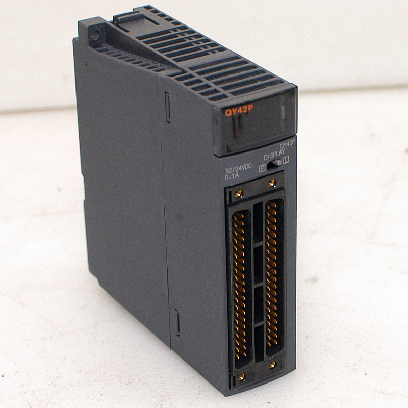 MITSUBISHI QY42P OUTPUT MODULE
