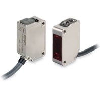 OMRON E3ZM-CR81-M1TJ 0.3M PHOTOELECTRIC SENSOR