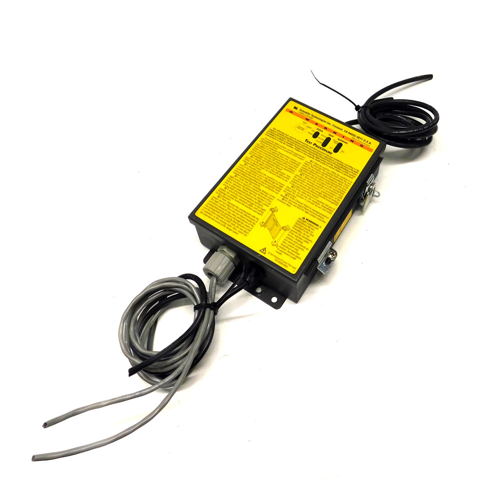 OMRON STI LCC-FB-AC1-U LIGHT CURTAIN CONTROLLER