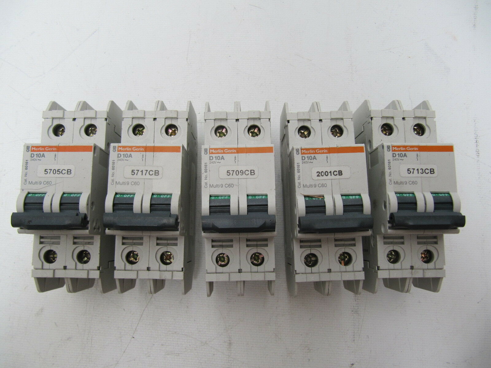 SCHNEIDER ELECTRIC MERLIN GERIN 60161 MINIATURE CIRCUIT BREAKER