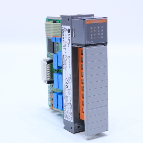 Allen Bradley 1746-OW16 SLC 500 16 Channel Relay Output Module Series D SLC-500