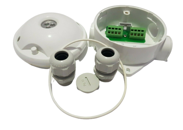 CONSILIUM 5200236-00A SALWICO AC-IR-3FQ IR FLAME DETECTOR WITH CONVENTIONAL