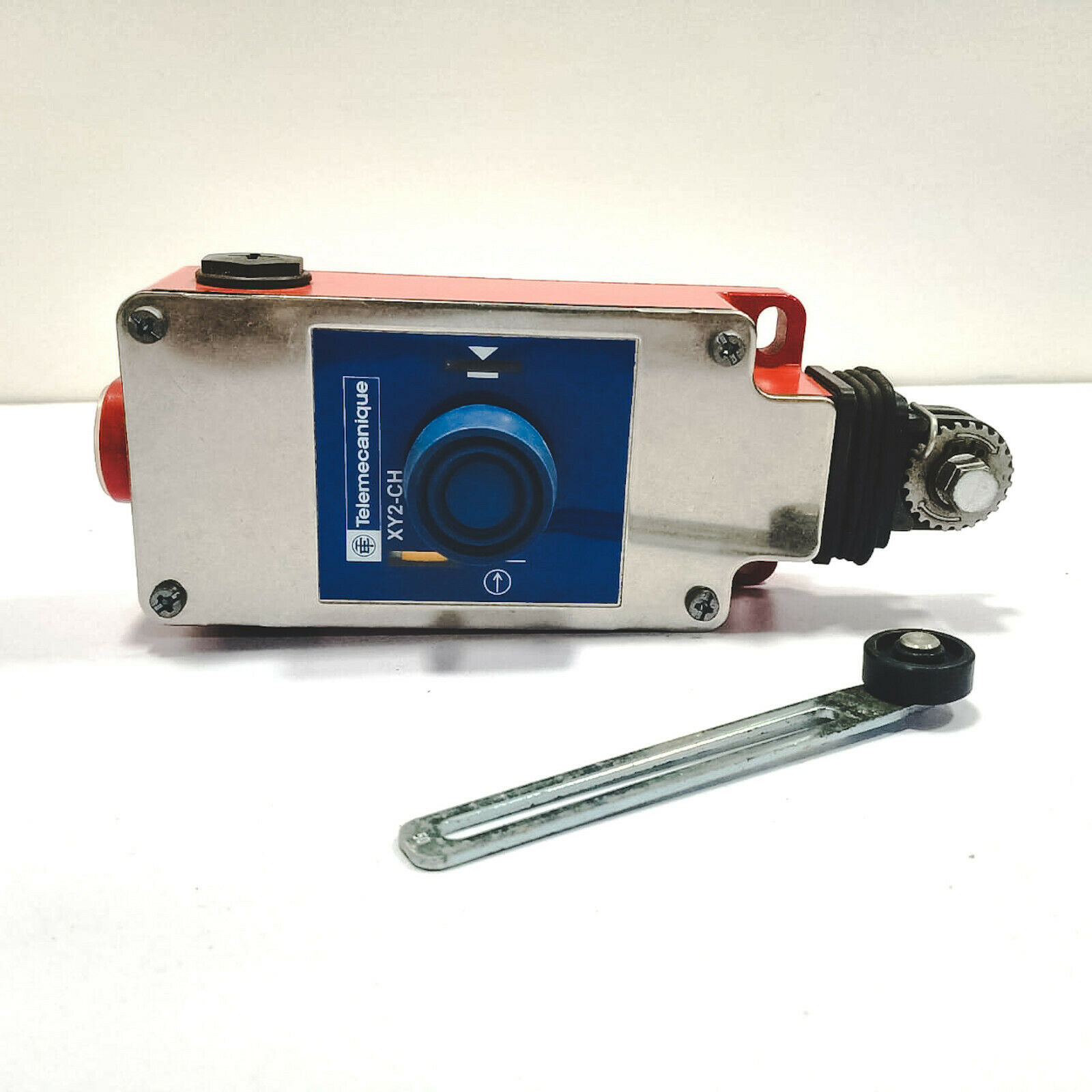 TELEMECANIQUE XY2CH13250 CABLE PULL SWITCH