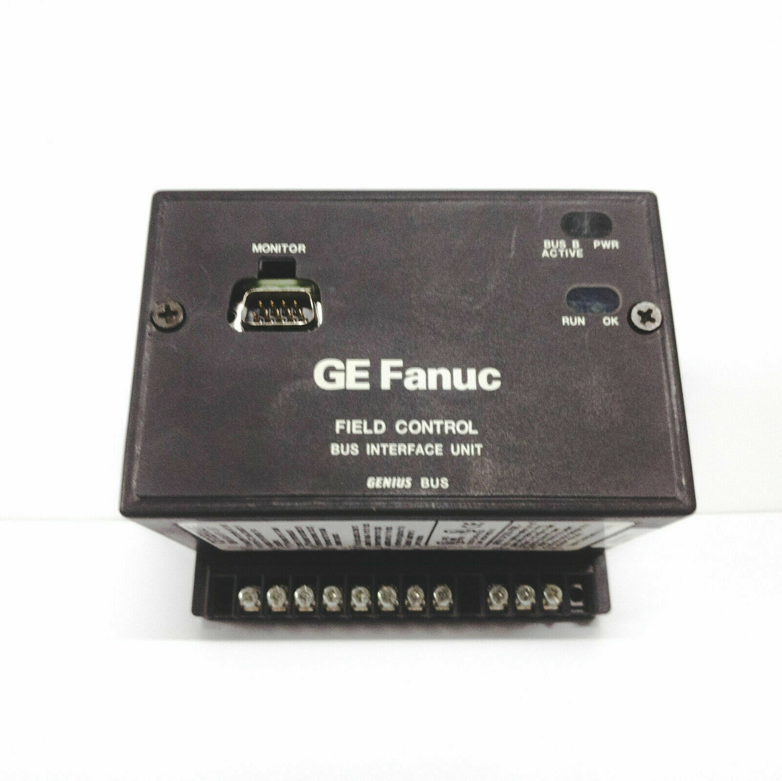 GE FANUC IC670GBI002 GENIUS BUS 12POINT INTERFACE UNIT