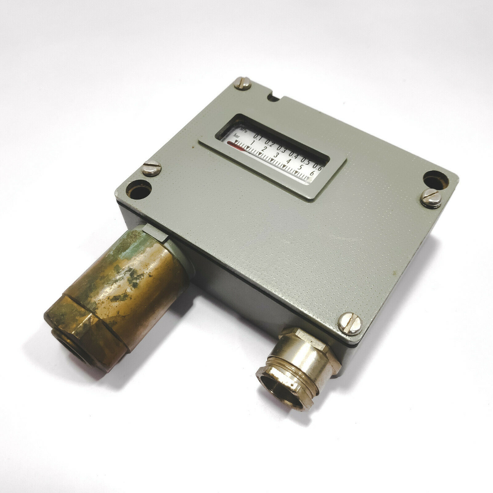 TRAFAG 900.2377.903 0-6 BAR PRESSURE TRANSMITTER