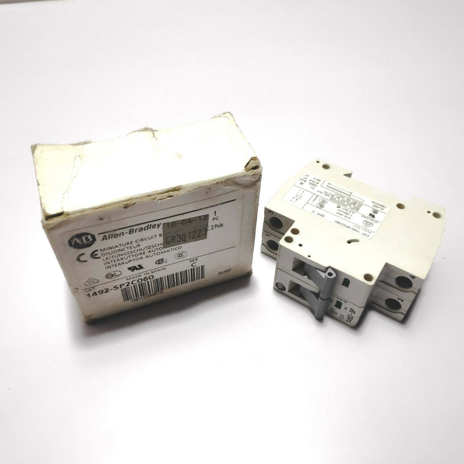Allen-Bradley 1492-SP2C060 2 Pole 6 Amp Circuit Breaker