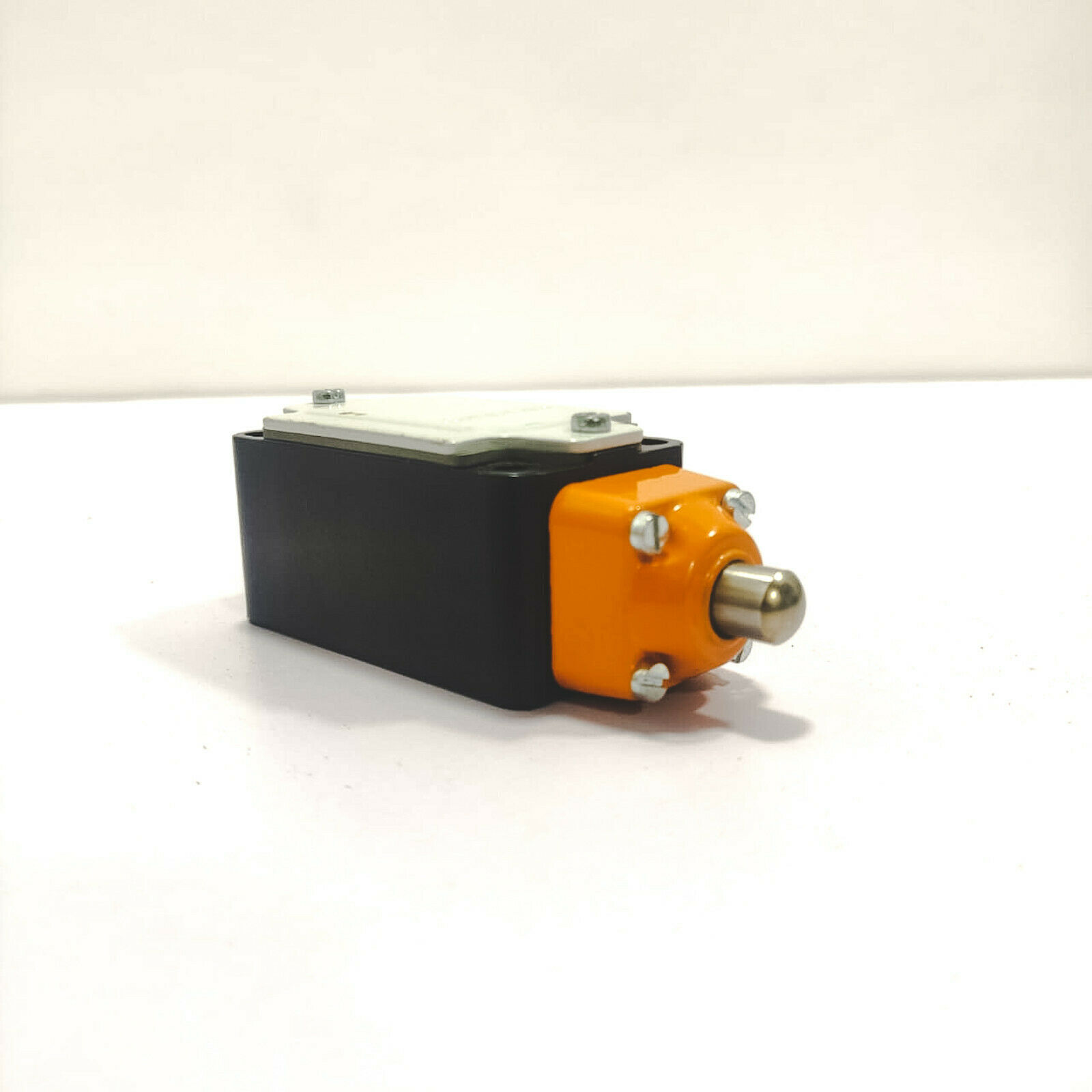 SIEMENS 3SE3-120-1C 10 AMP LIMIT SWITCH