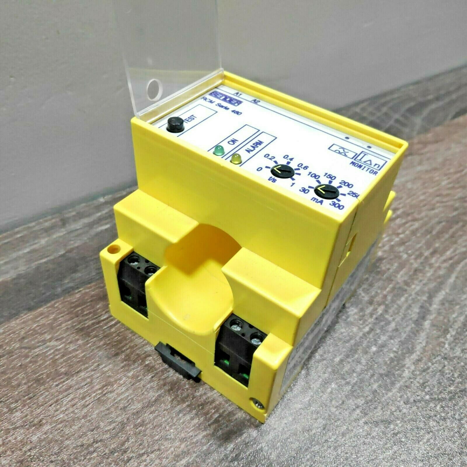 BENDER RCM465Y RCM SERIE 460 RESIDUAL CURRENT MONITOR