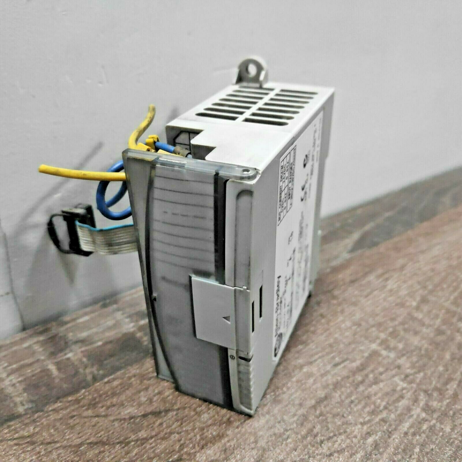 ALLEN BRADLEY 1762-IF4 SER.A REV.A MICROLOGIX 1200 4 POINT ANALOG INPUT MODULE