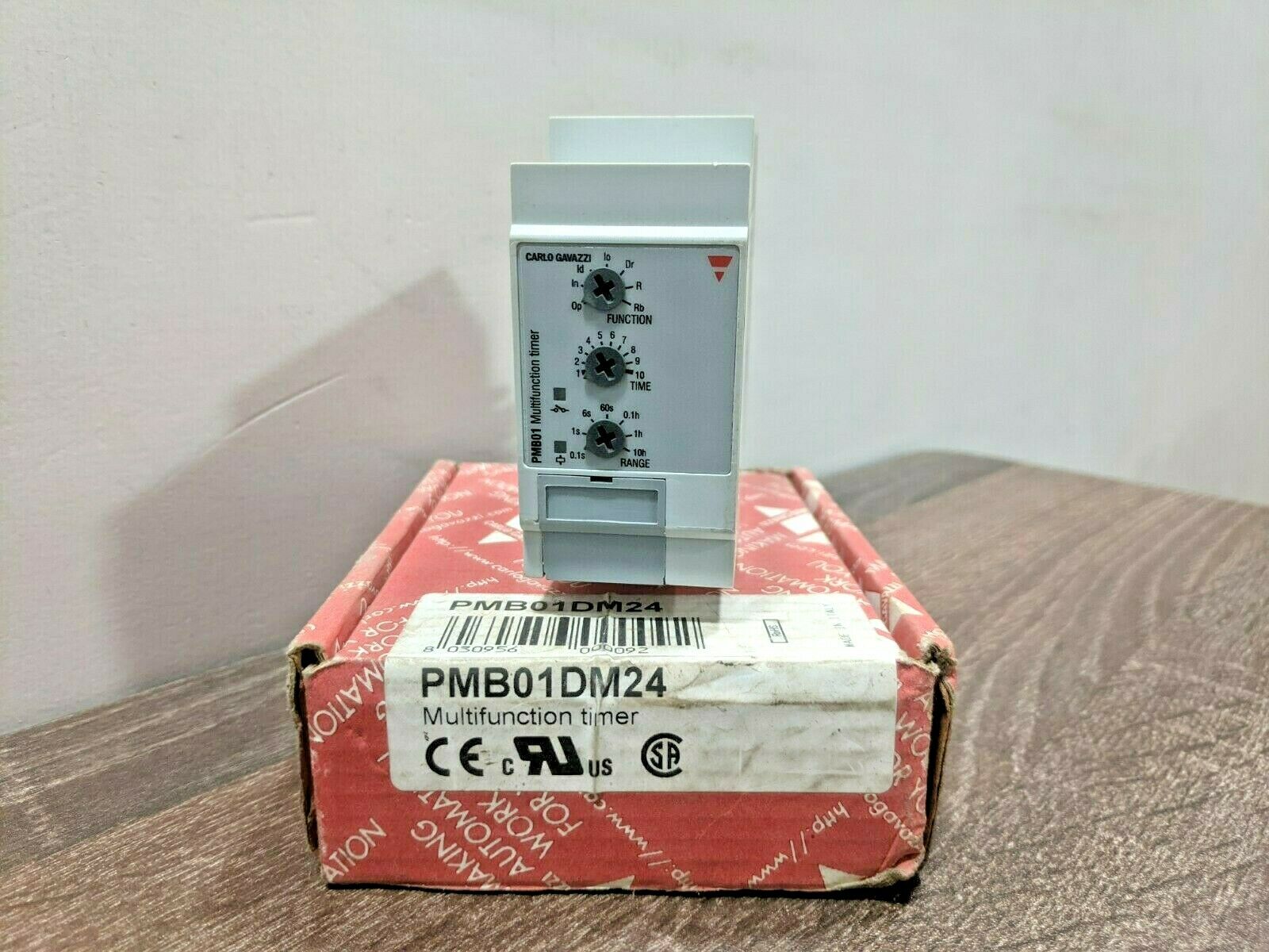 CARLO GAVAZZI PMB01DM24 MULTIFUNCTION TIMER