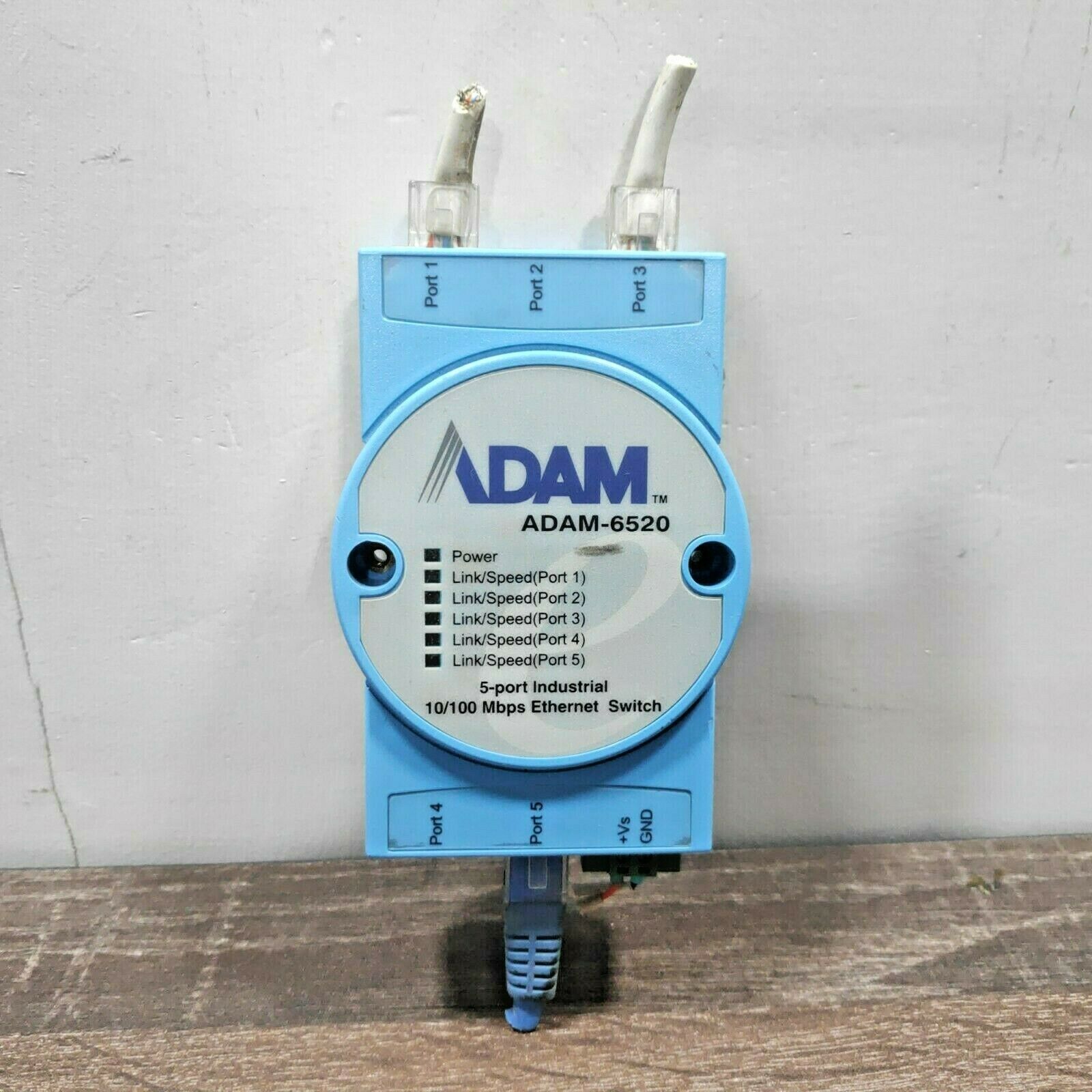 ADVANTECH ADAM-6520 5-PORT INDUSTRIAL ETHERNET SWITCH