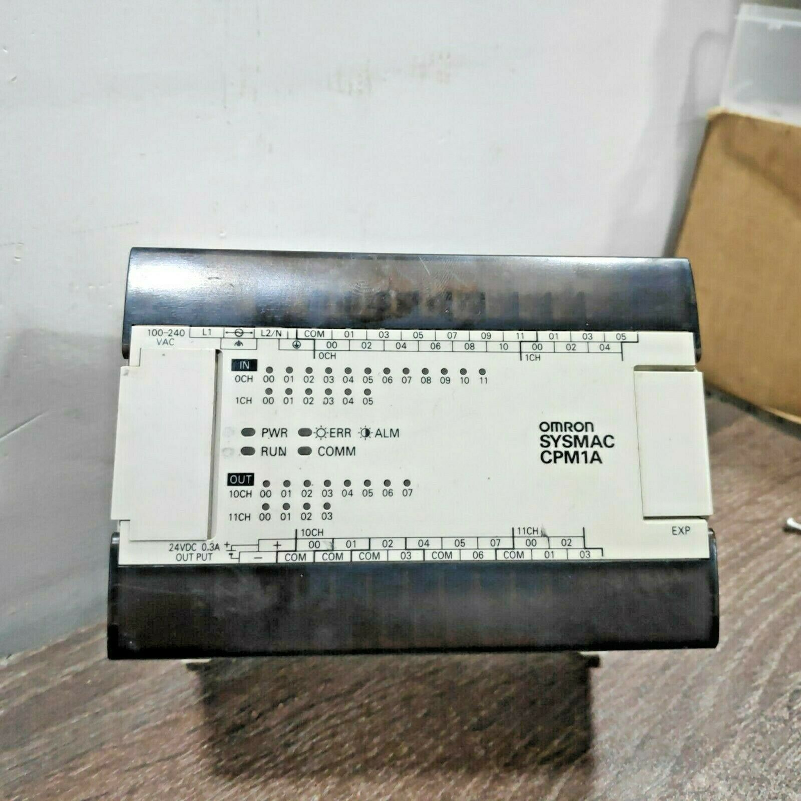 OMRON CPM1A-30CDR-A SYSMAC CPM1A PLC CPU MODULE
