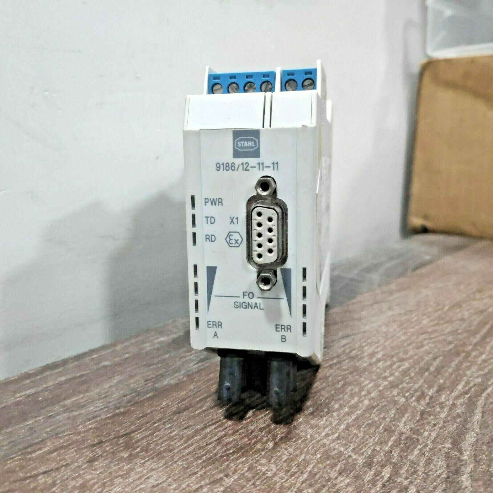 STAHL 9186/12-11-11 ISPAC Fibre optic isolating repeater