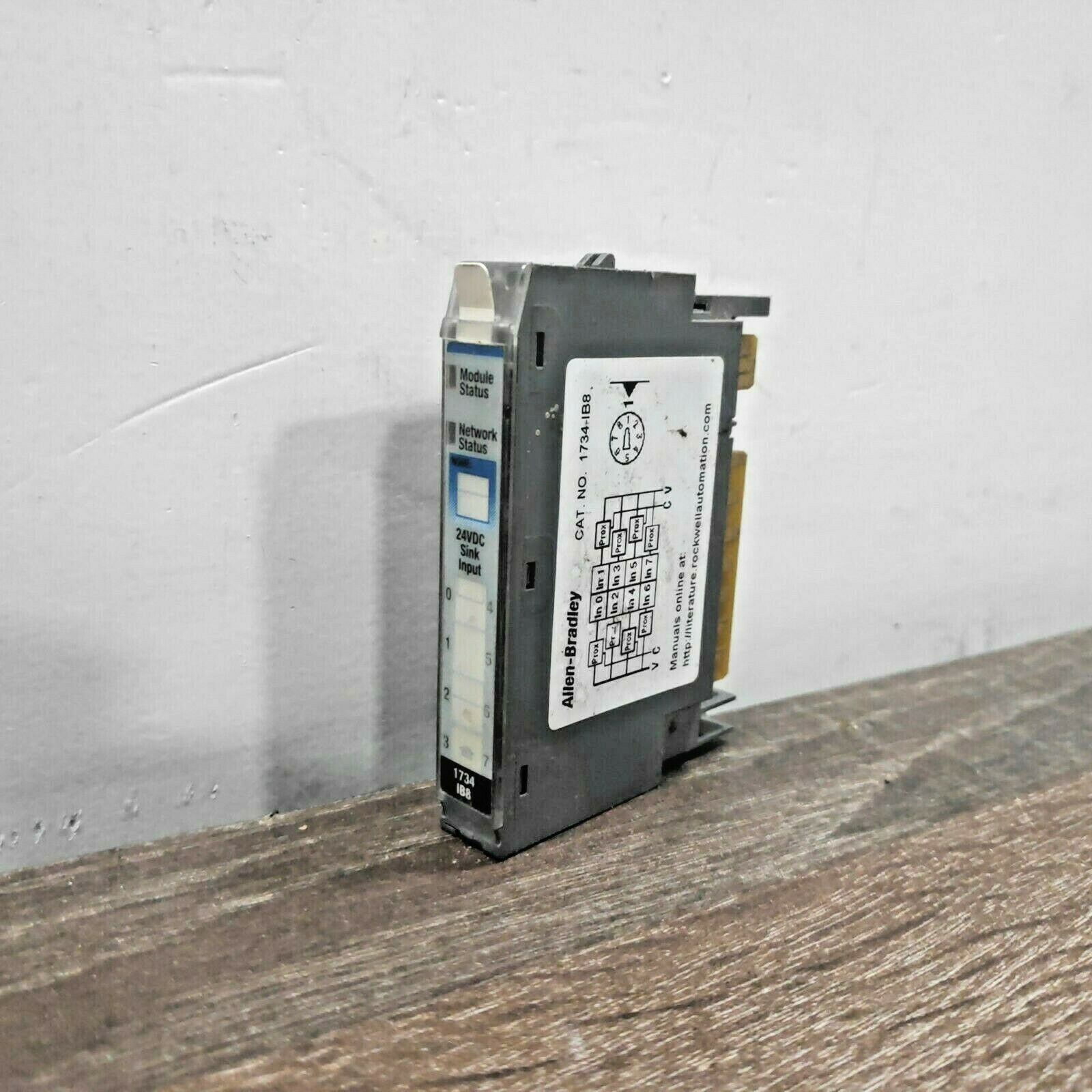 ALLEN BRADLEY 1734-IB8 SER.C REV.A01 DIGITAL DC INPUT MODULE