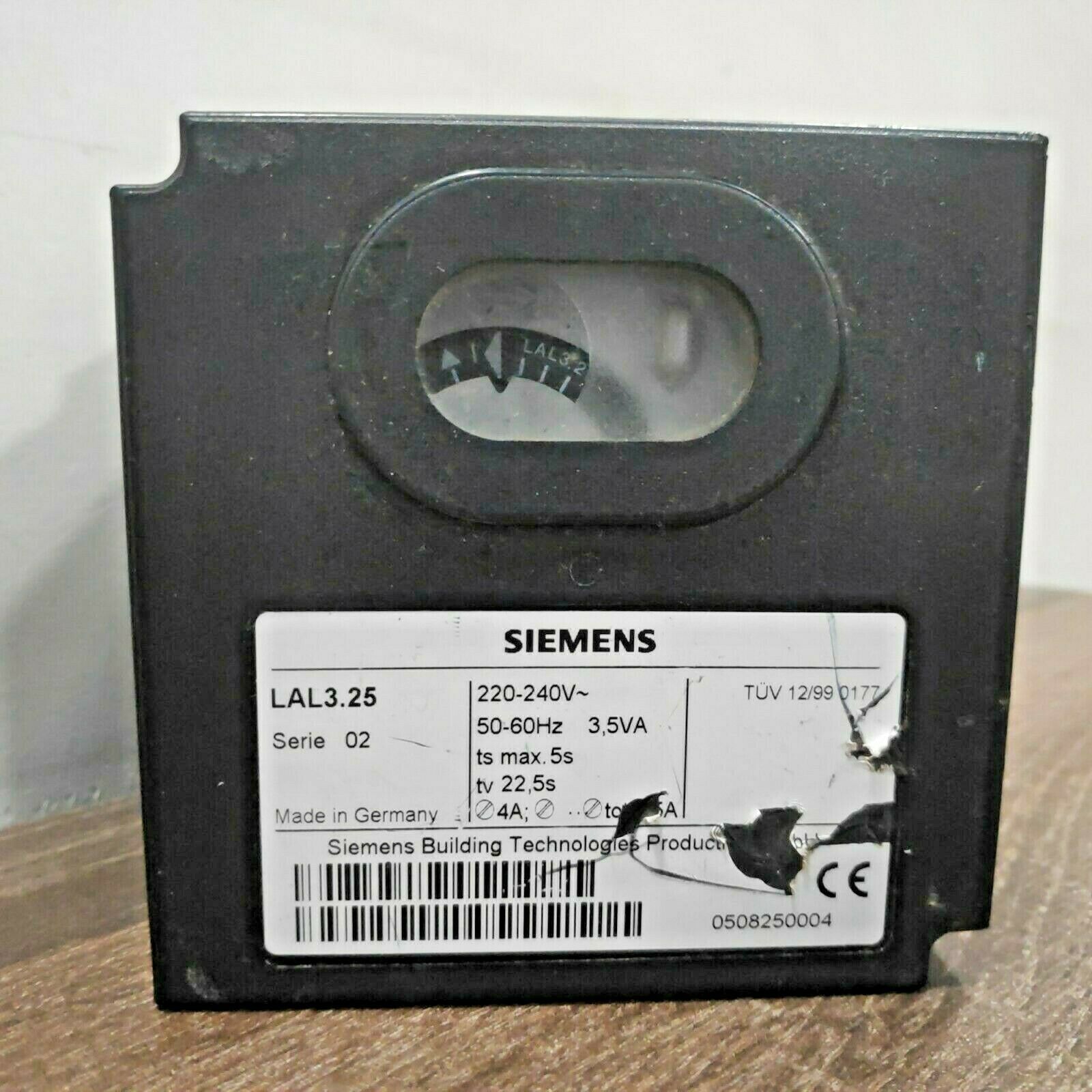 SIEMENS LAL3.25 OIL BURNER CONTROL
