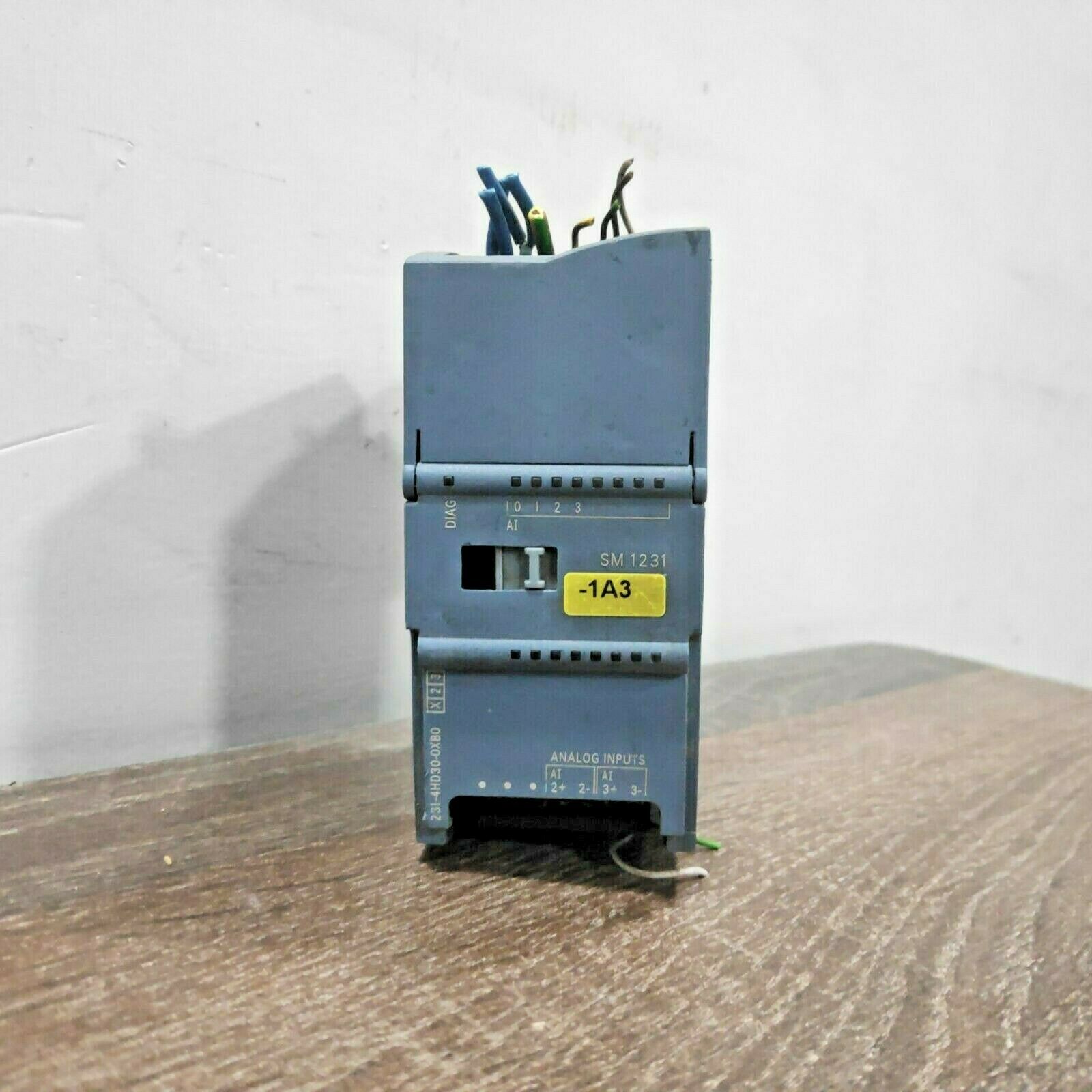 SIEMENS 6ES7231-4HD30-0XB0 SIMATIC S7-1200 INPUT MODULE