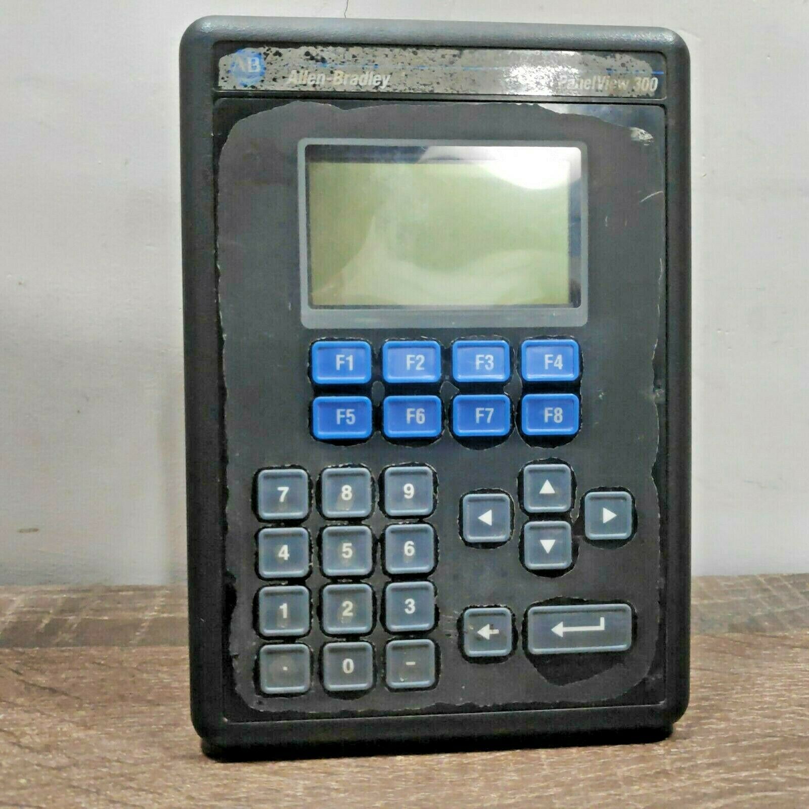 ALLEN BRADLEY 2711-K3A2L1 SER.B PANELVIEW 300 MONOCHROME 3\