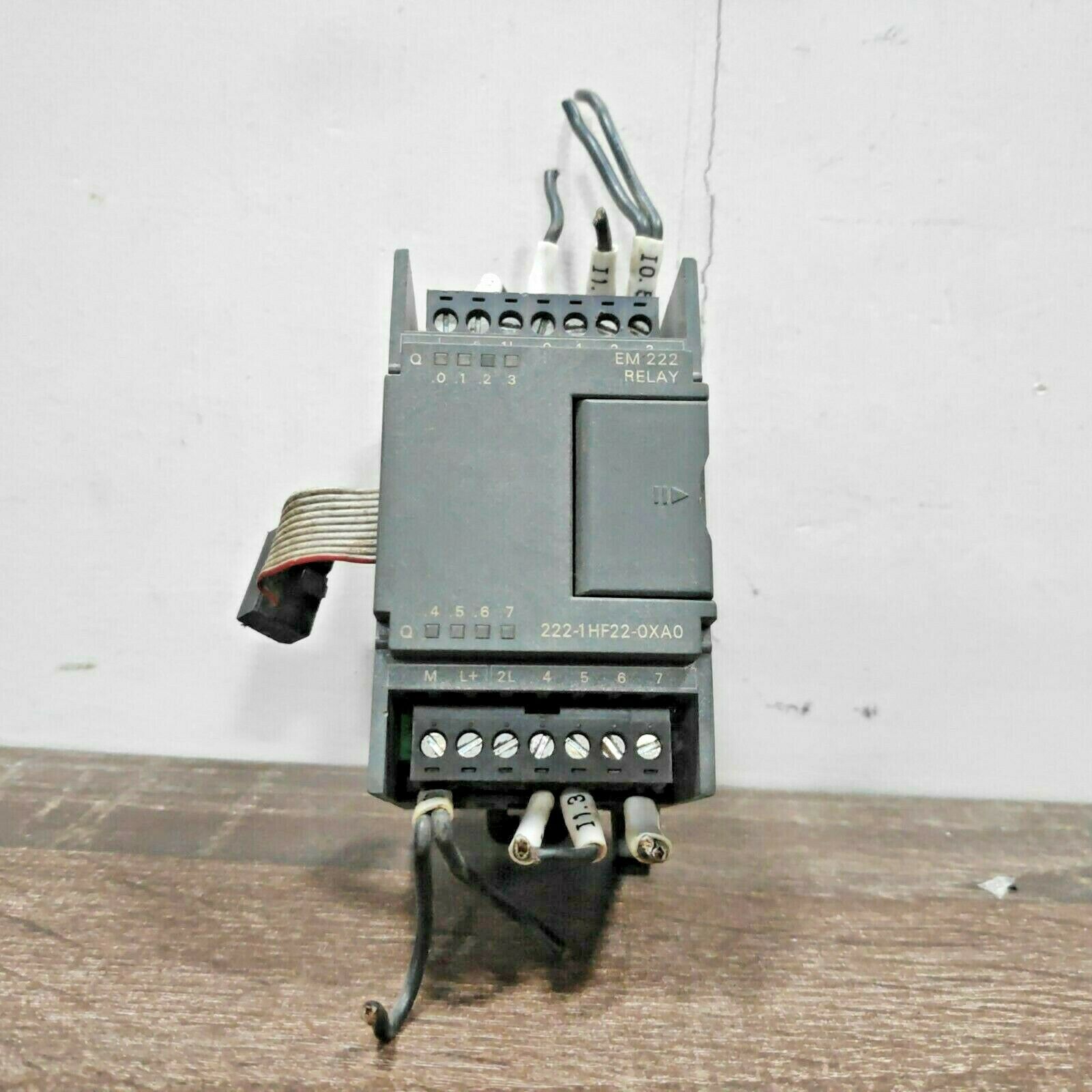 SIEMENS 6ES7222-1HF22-0XA0 SIMATIC S7-200 EM 222 DIGITAL OUTPUT MODULE