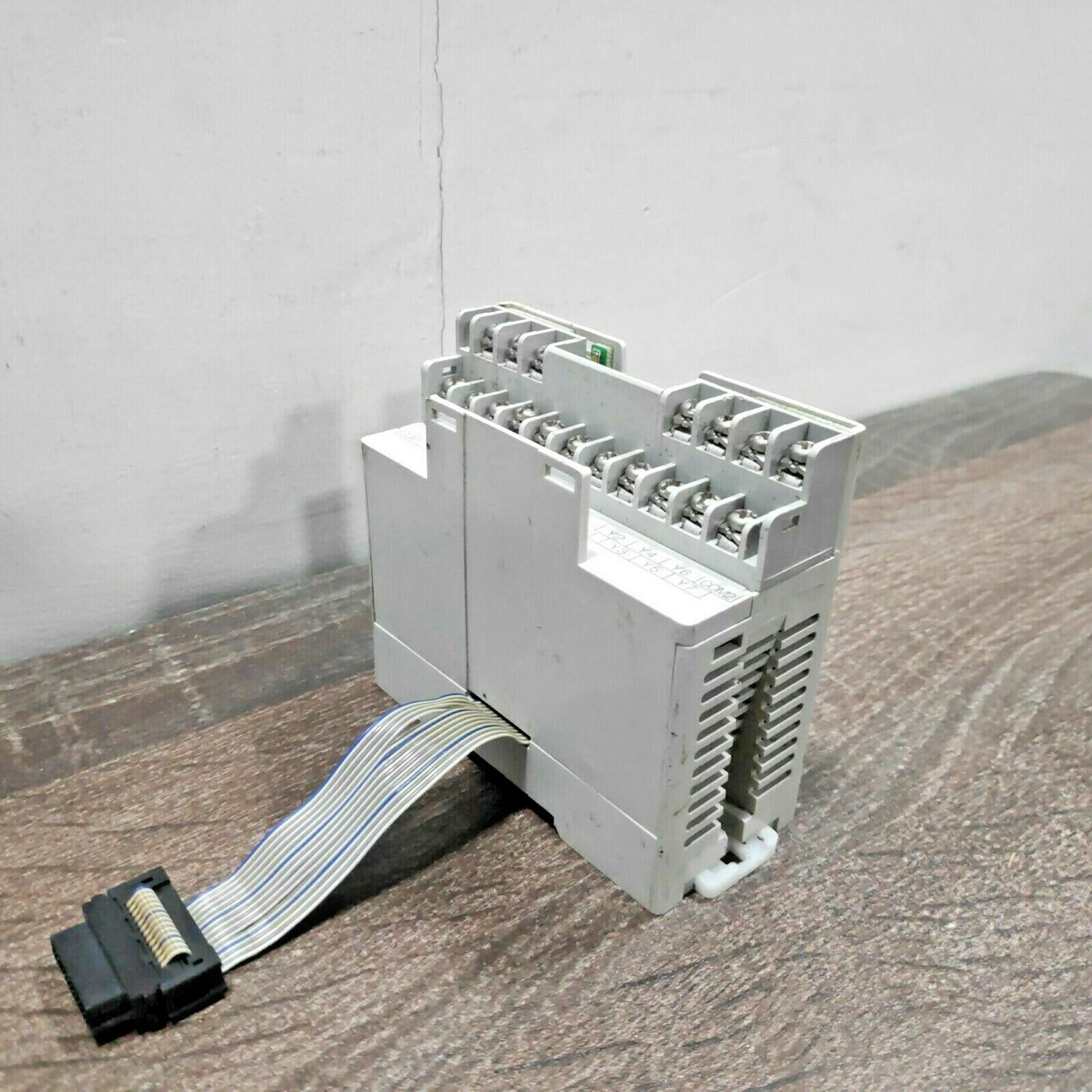 MITSUBISHI FX2N-16EYR-ES/UL 16 POINT MODULE EXTENSION BLOCK