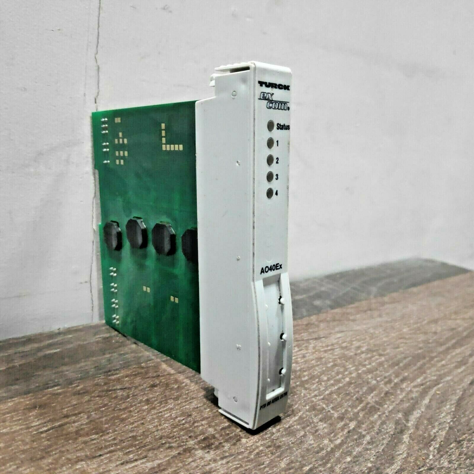 TURCK AO40EX EXCOM ANALOG OUTPUT MODULE