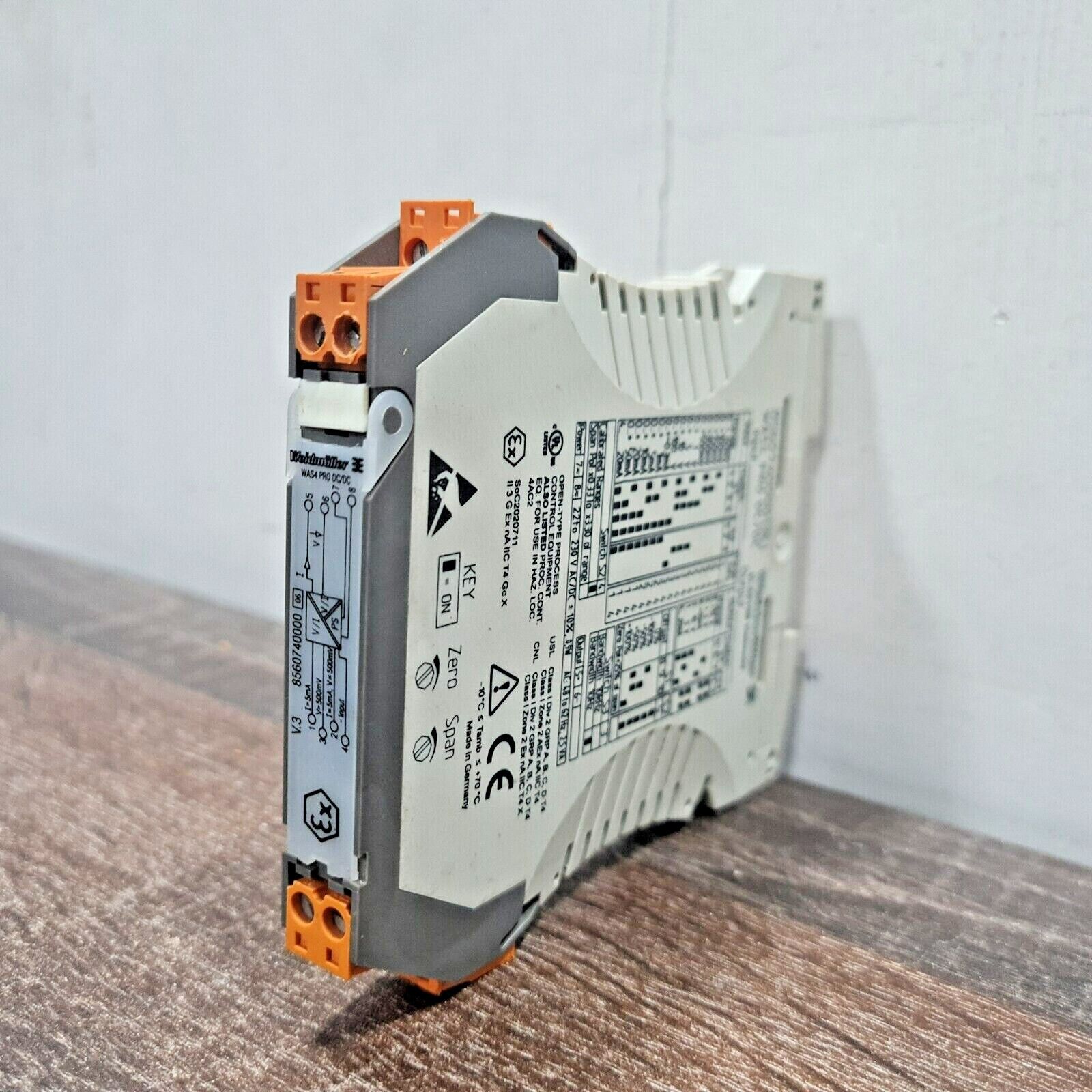 WEIDMULLER 8560740000 D-32758 SIGNAL CONDITIONER