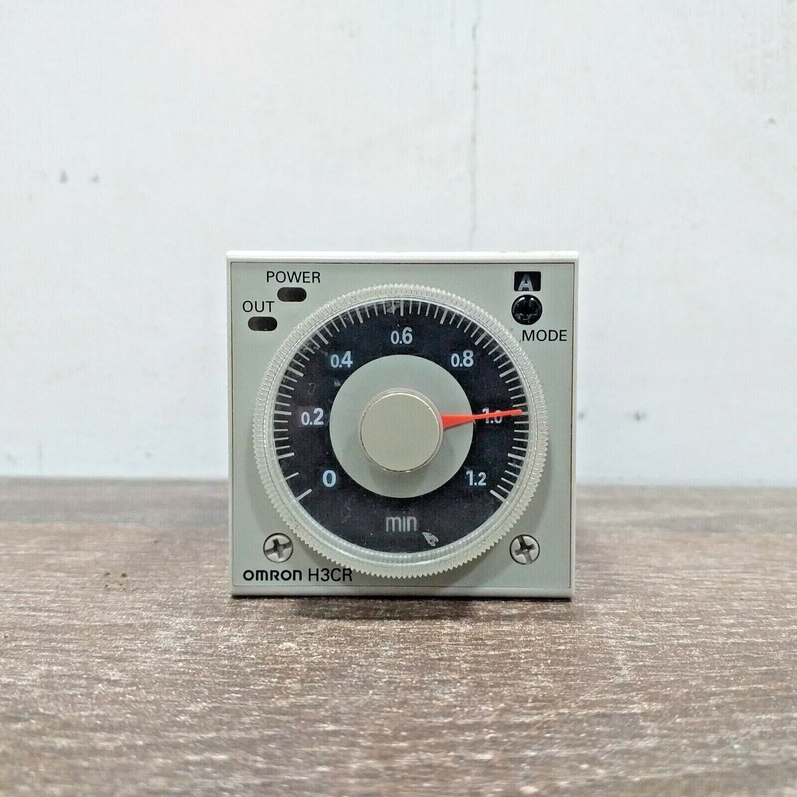 OMRON H3CR-A-300 AC100-240/DC100-125