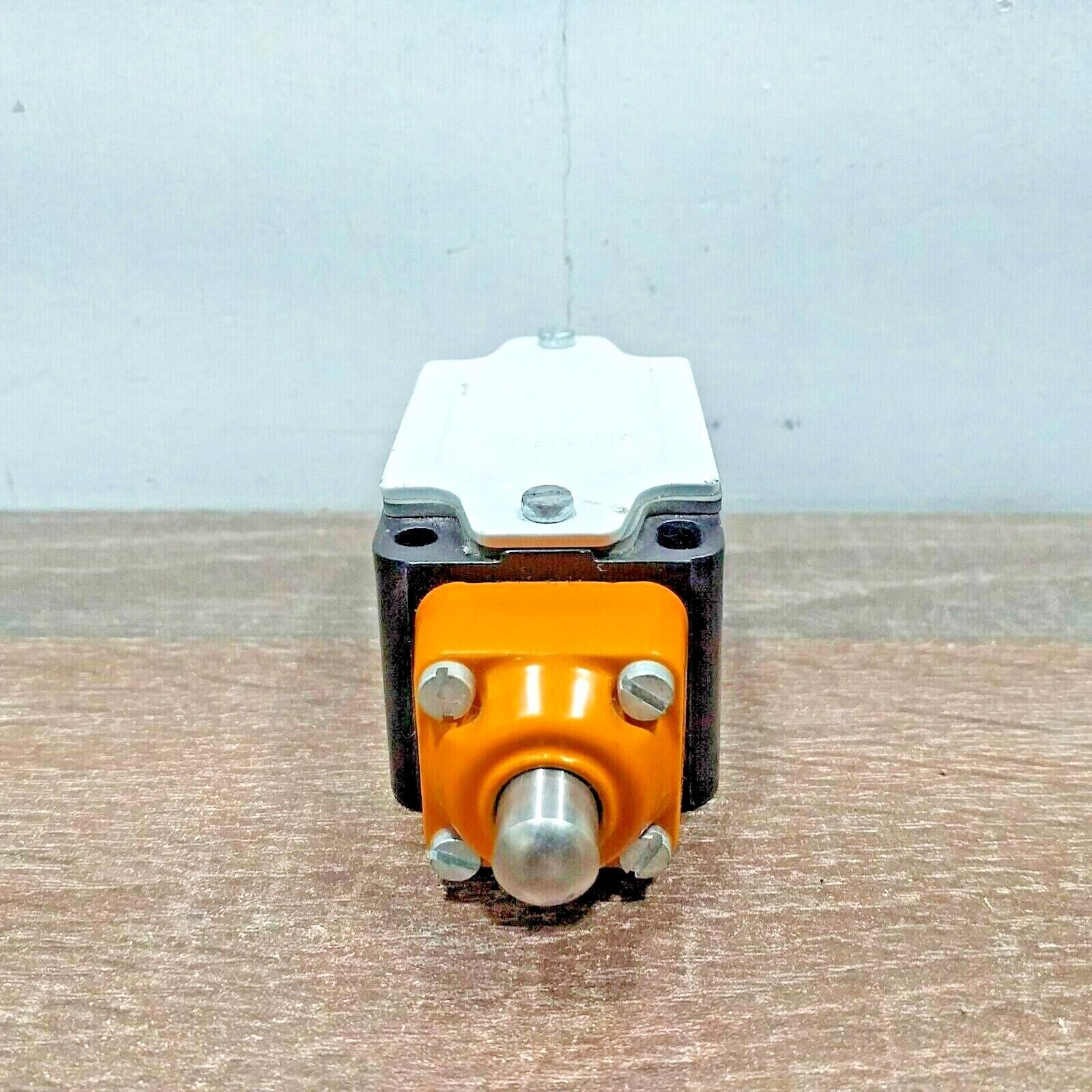 SIEMENS 3SE3-120-1C