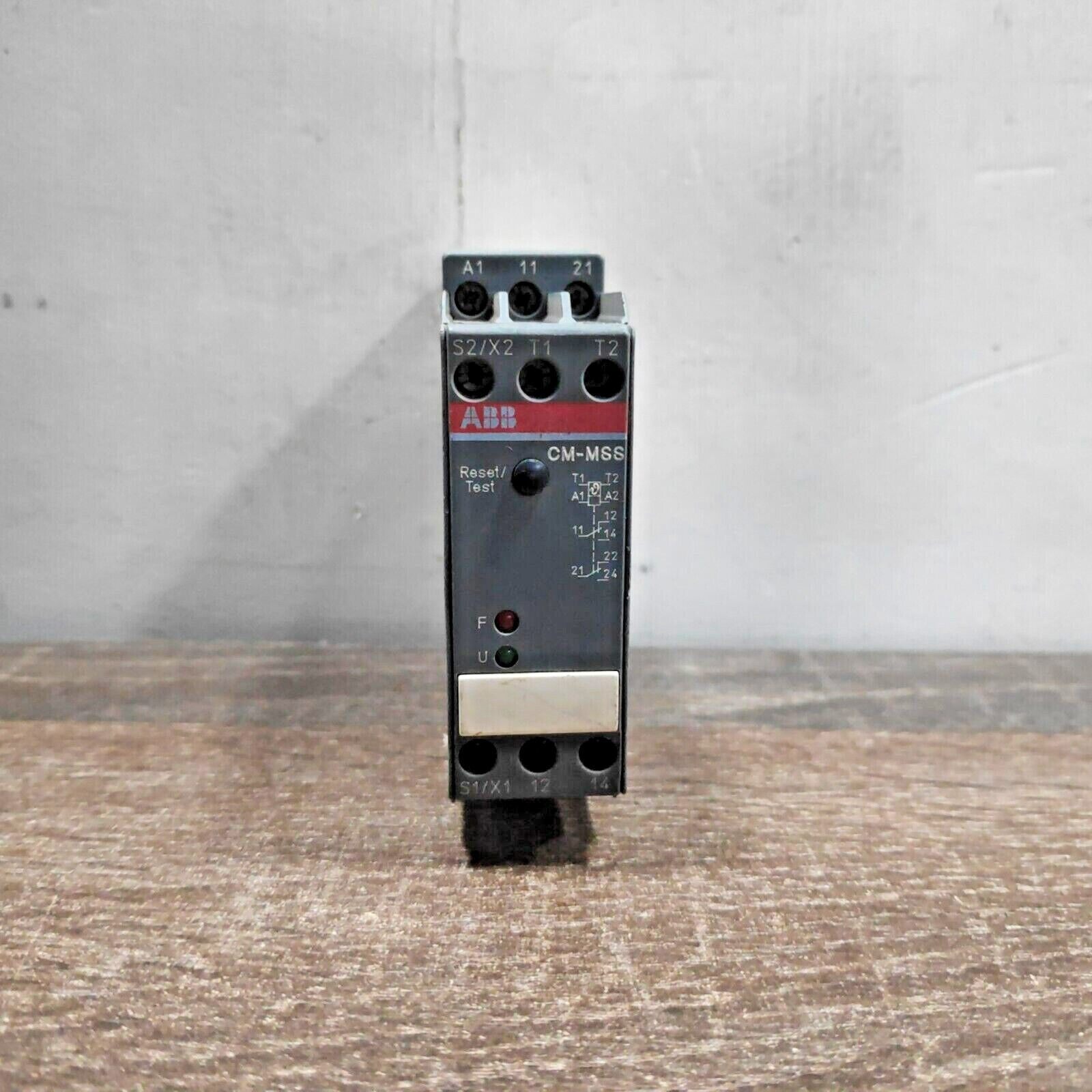 ABB 1SVR430720R0300 CM-MSS THERMISTOR RELAY MOTOR PROTECTION MONITORING RELAY SINGLE SENSOR CIRCUIT 24-240 V AC/DC 15-400 HZ