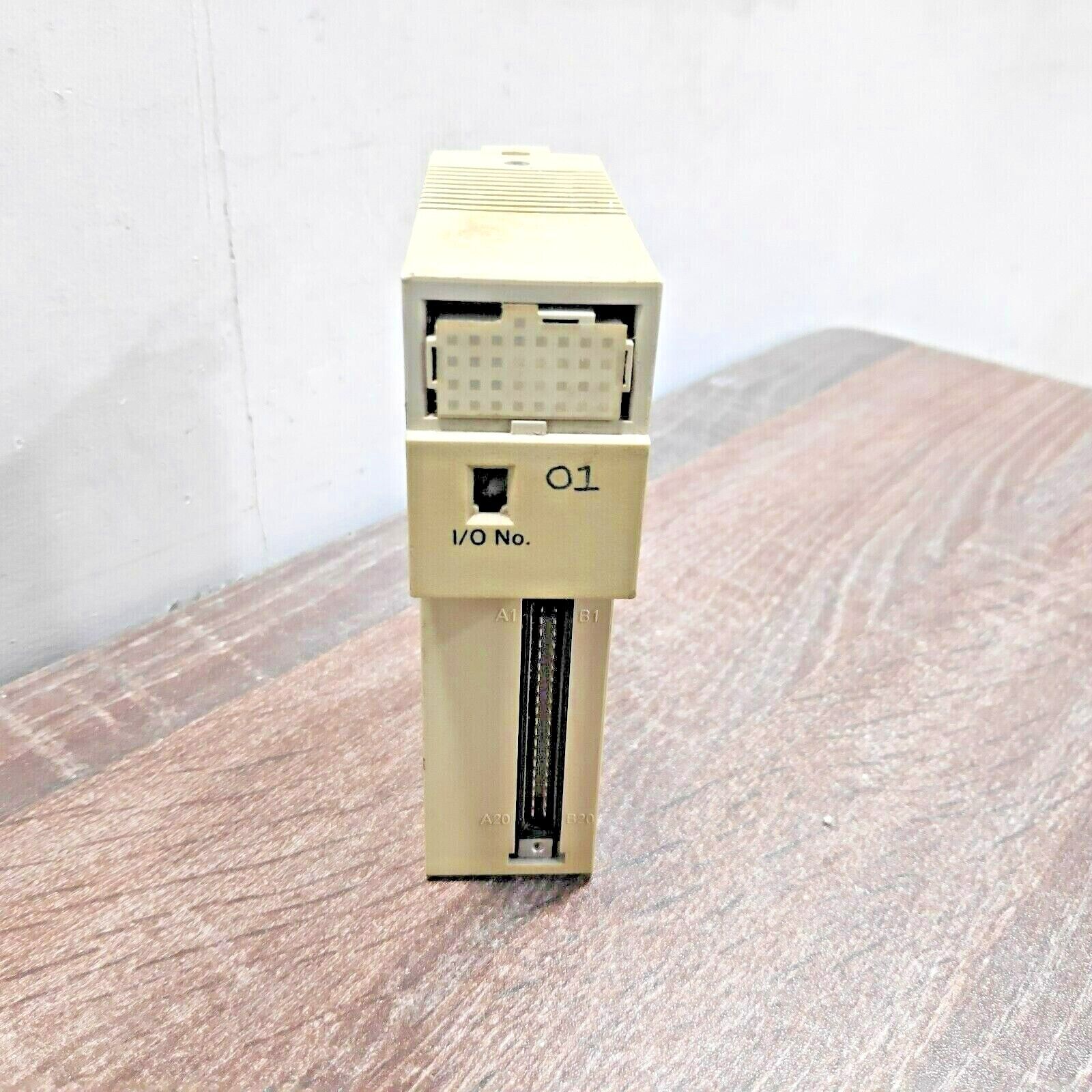 OMRON C200H-ID216 SYSMAC C200H