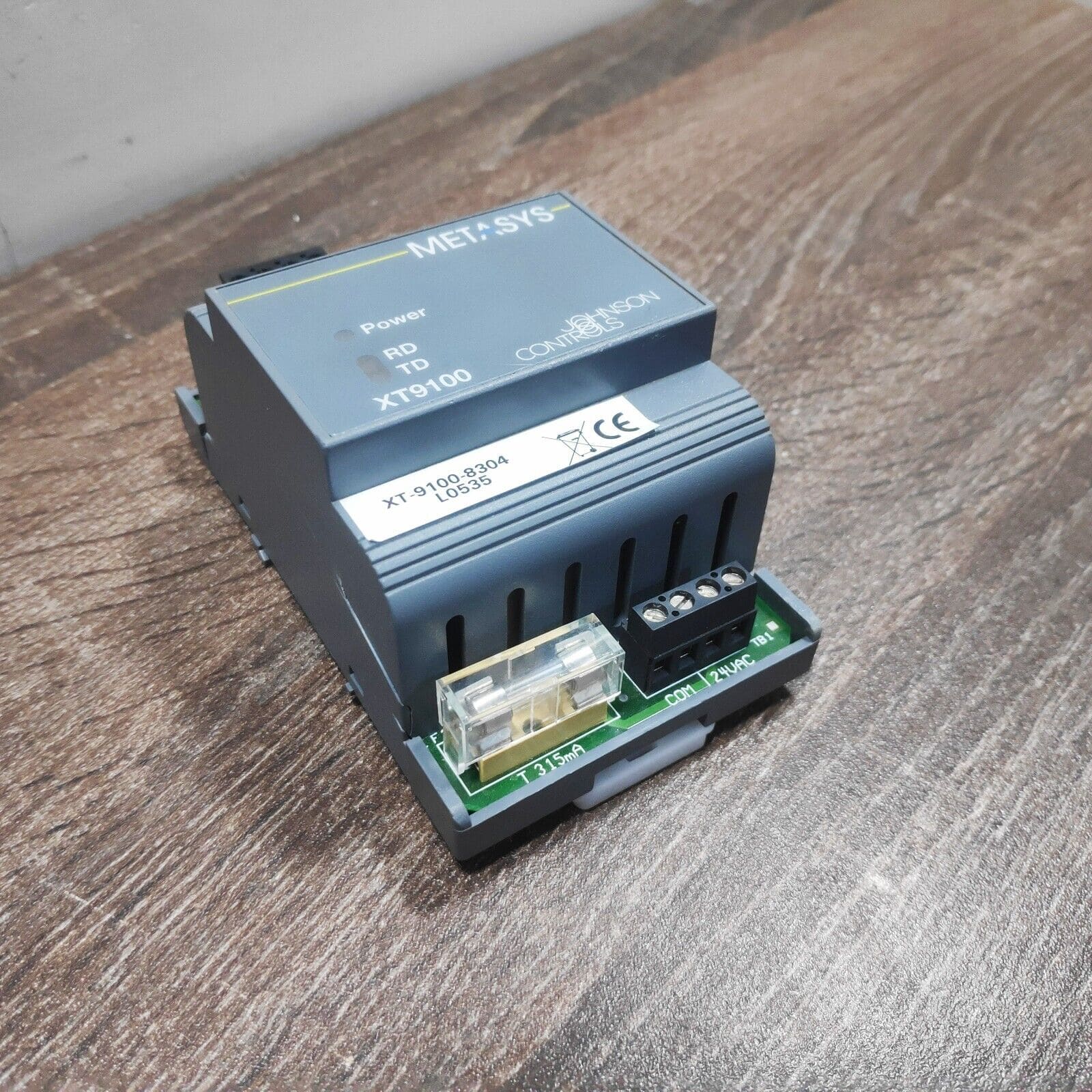 JOHNSON CONTROLS XT-9100-8304