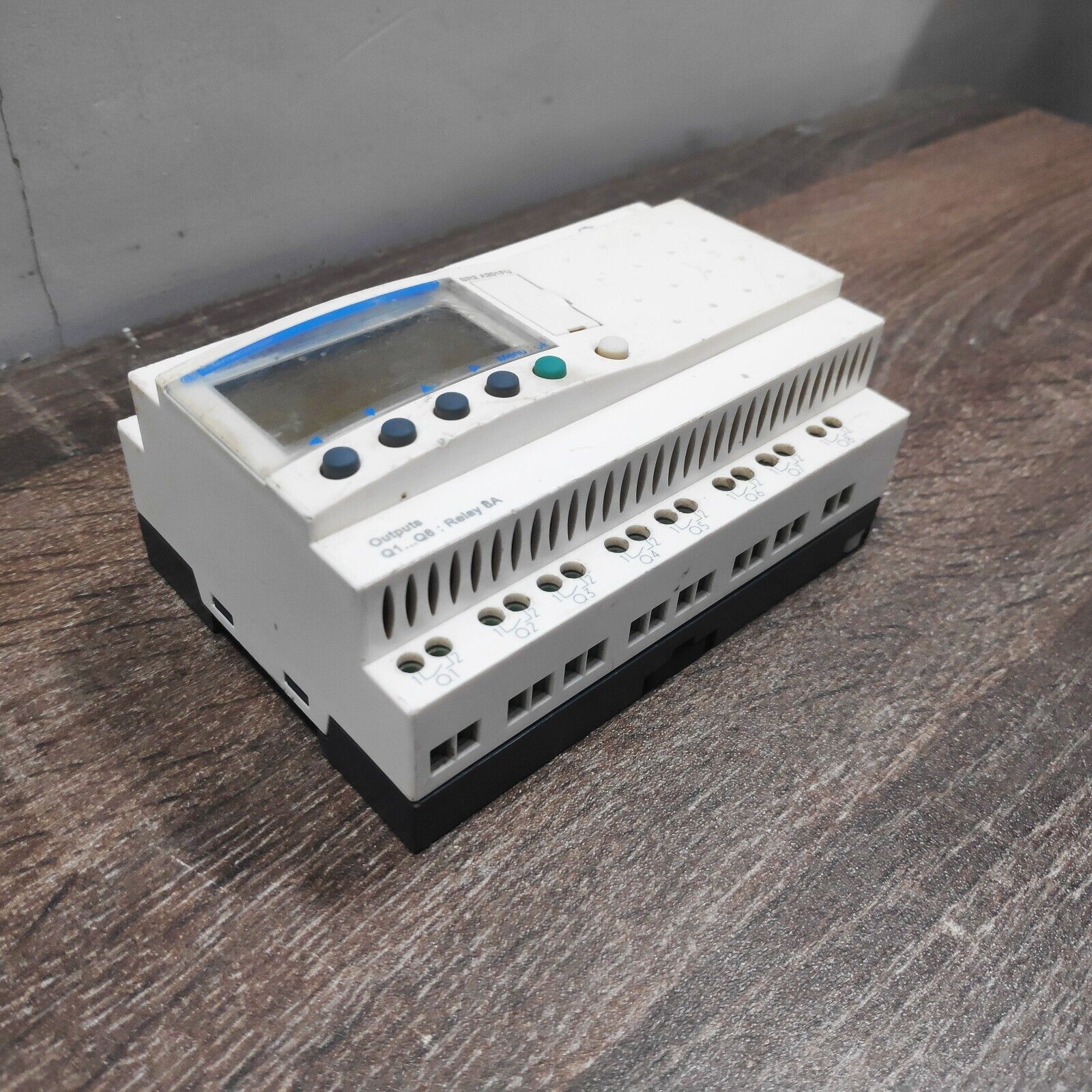 SCHNEIDER ELECTRIC SR2A201FU ZELIO SR2