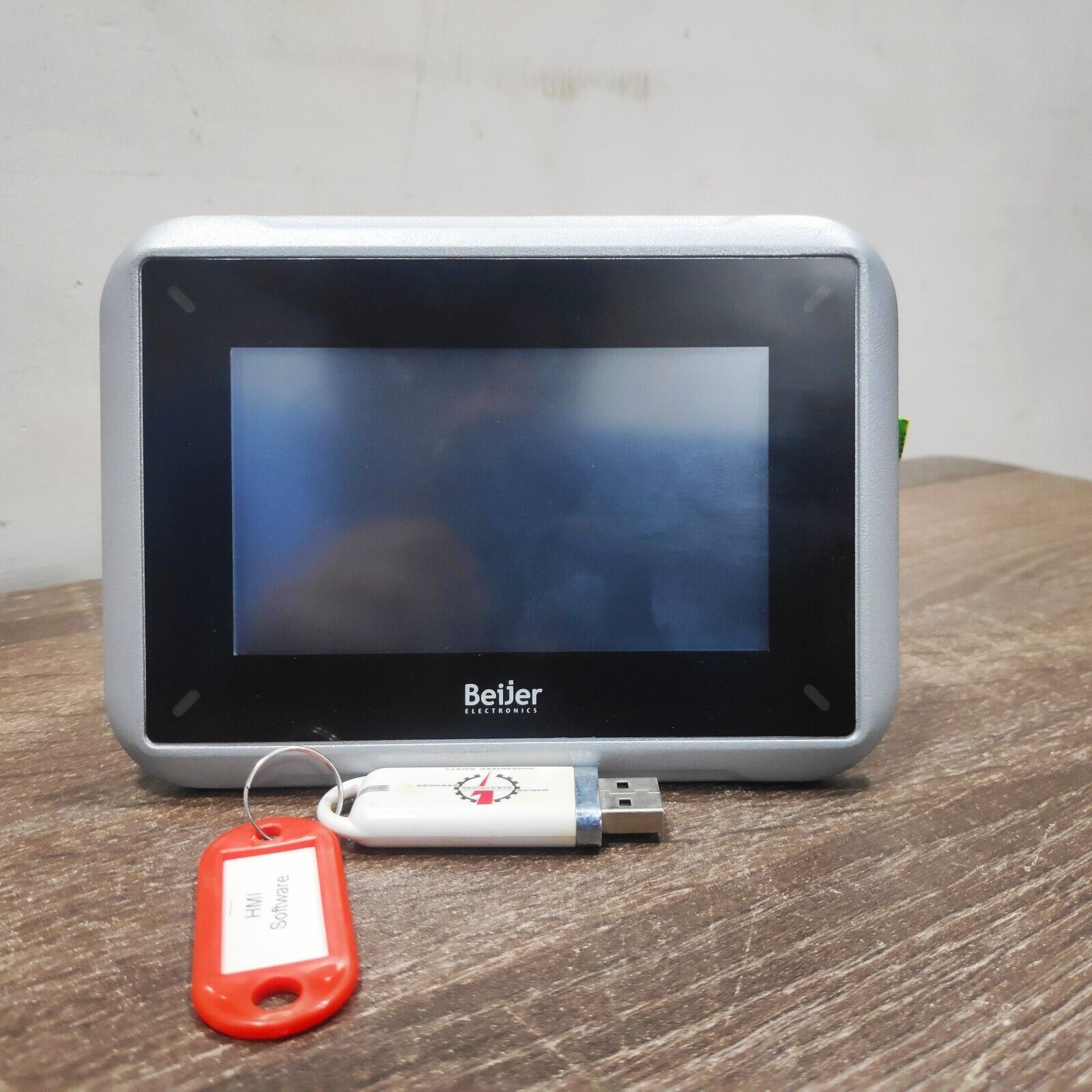 BEIJER ELECTRONICS IX PANEL T4A 4.3 INCH DISPLAY