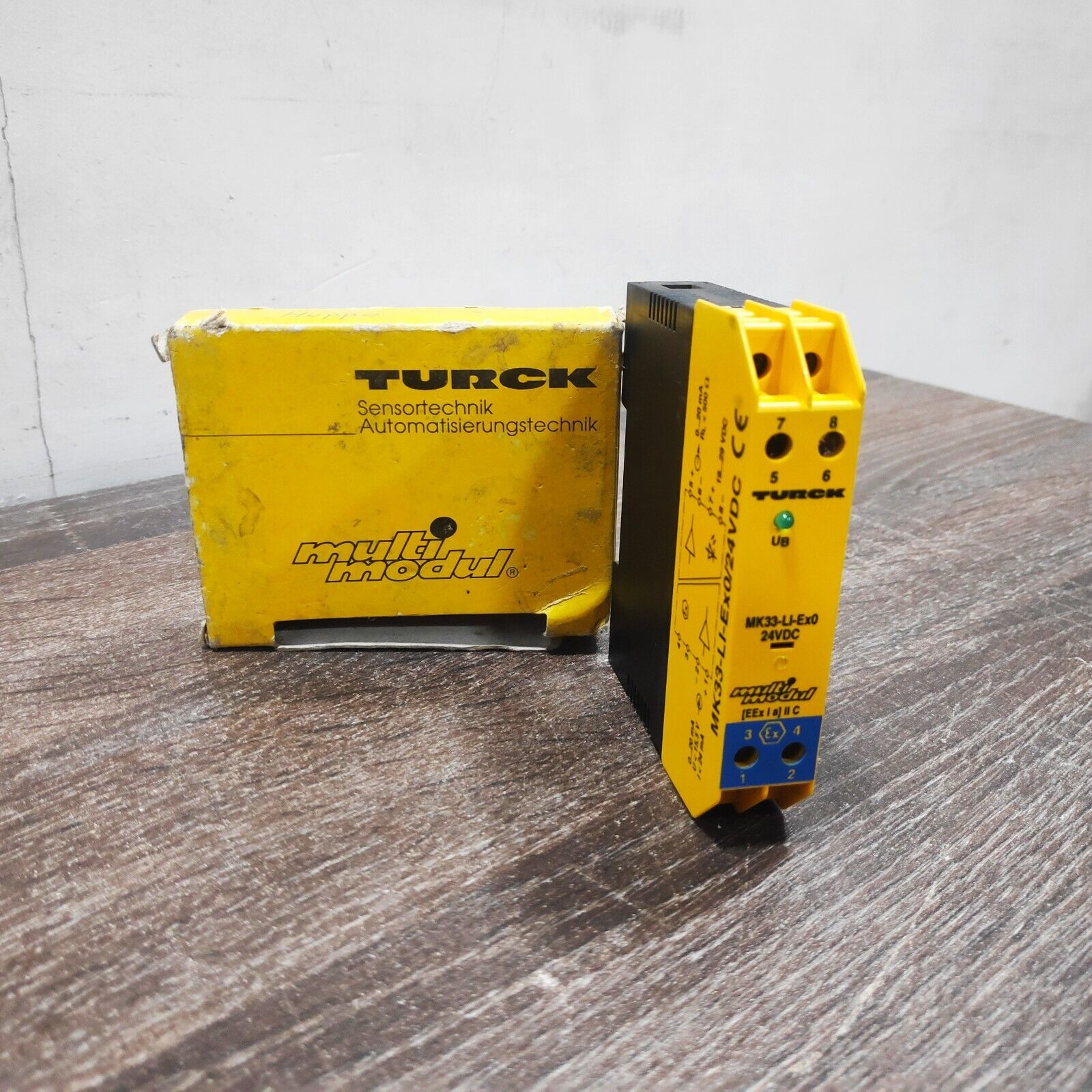 TURCK MK33-LI-EX0/24VDC SAFETY MODULE ISOLATING 24VDC 20 MA RL 500