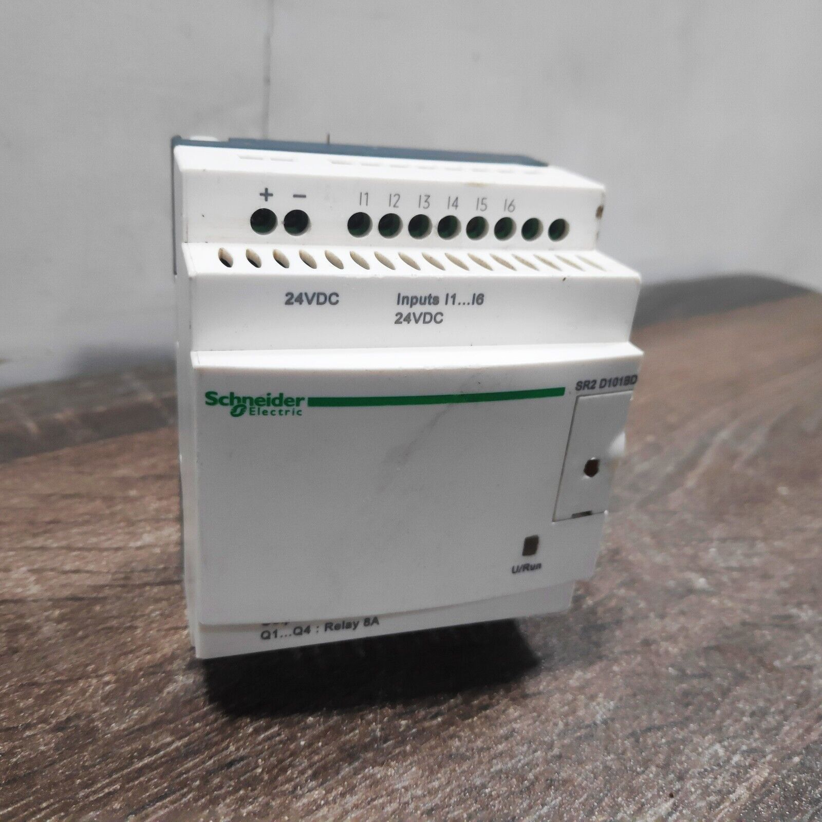 SCHNEIDER ELECTRIC SR2D101BD ZELIO LOGIC