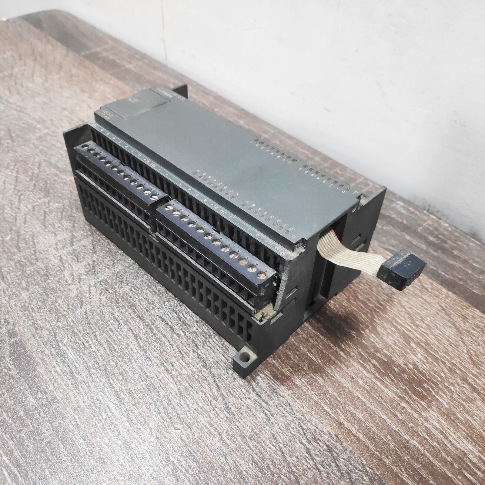  Siemens 6ES7223-1BL22-0XA0 - I/o Module