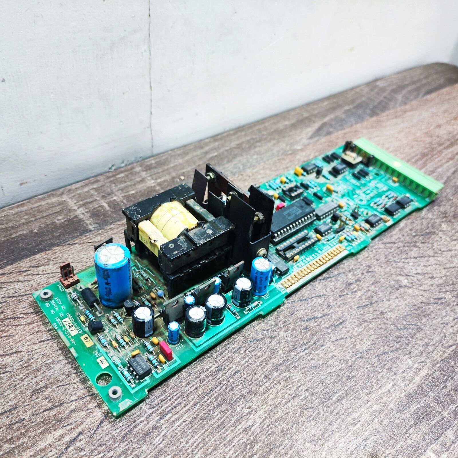 ASSY NO. 18000-1-013-01 ISS 4 BOARD NO. 18000-2-014-00-SS4 CC4 SR4 PCB