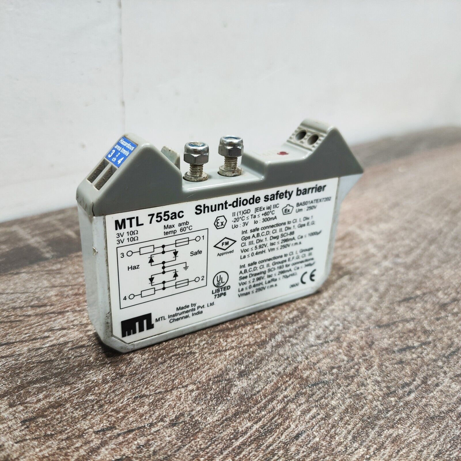 MTL MTL-755AC (MTL 755AC) SAFETY BARRIER SHUNT DIODE ANALOG INPUT (LOW-LEVEL) AC SENSOR 3 VOLT 10O HM 