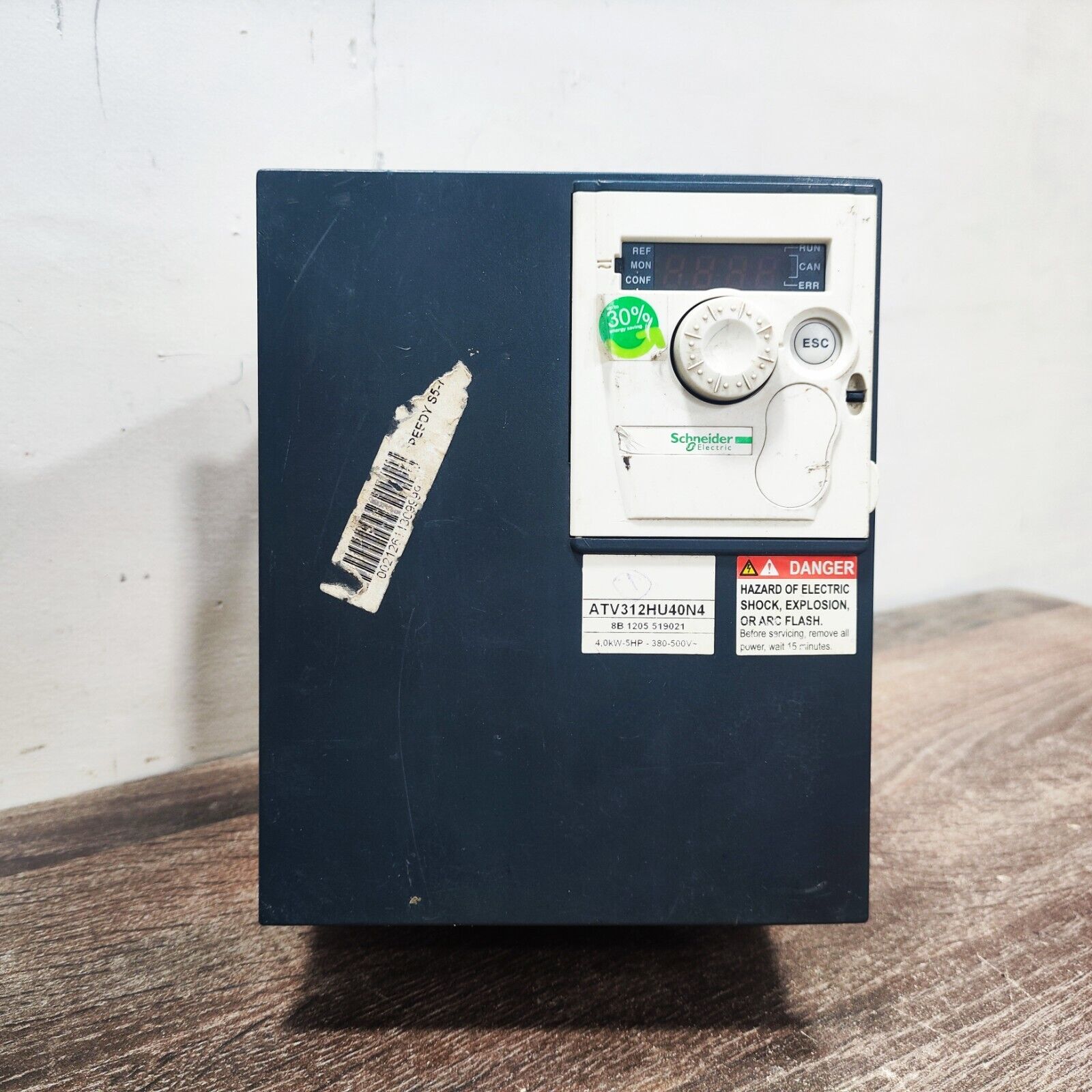 TELEMECANIQUE ATV312HU40N4 ALTIVAR-312 5HP VARIABLE SPEED DRIVE 4KW