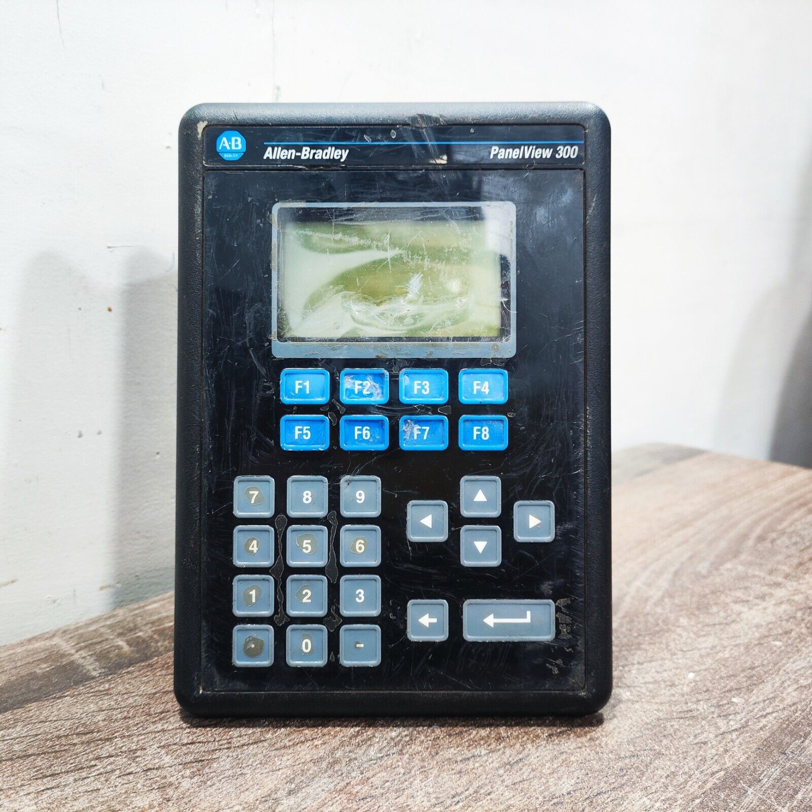  Allen Bradley 2711-k3a5l1 - Monochrome Keypad