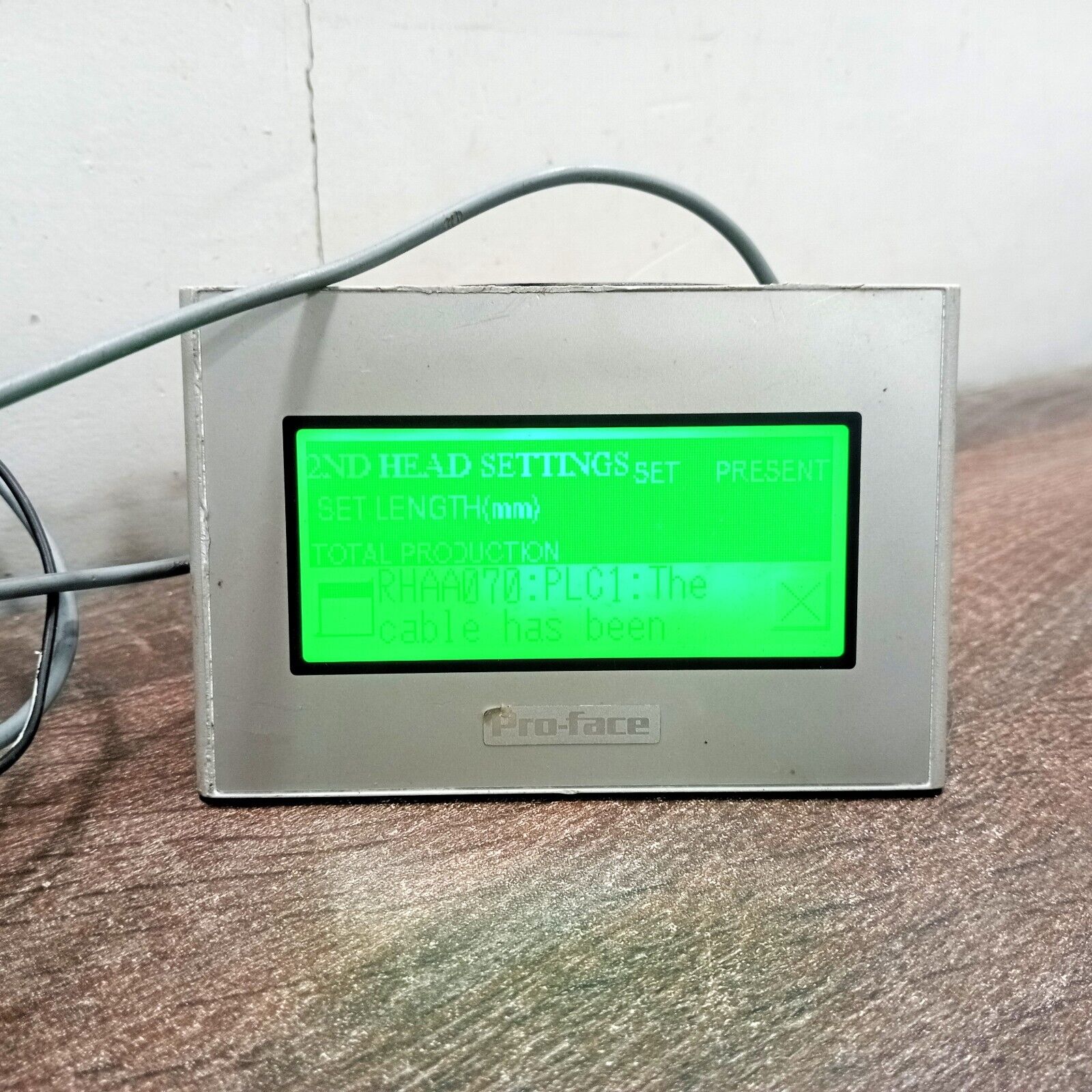 PROFACE GP4105G1D 3.4\