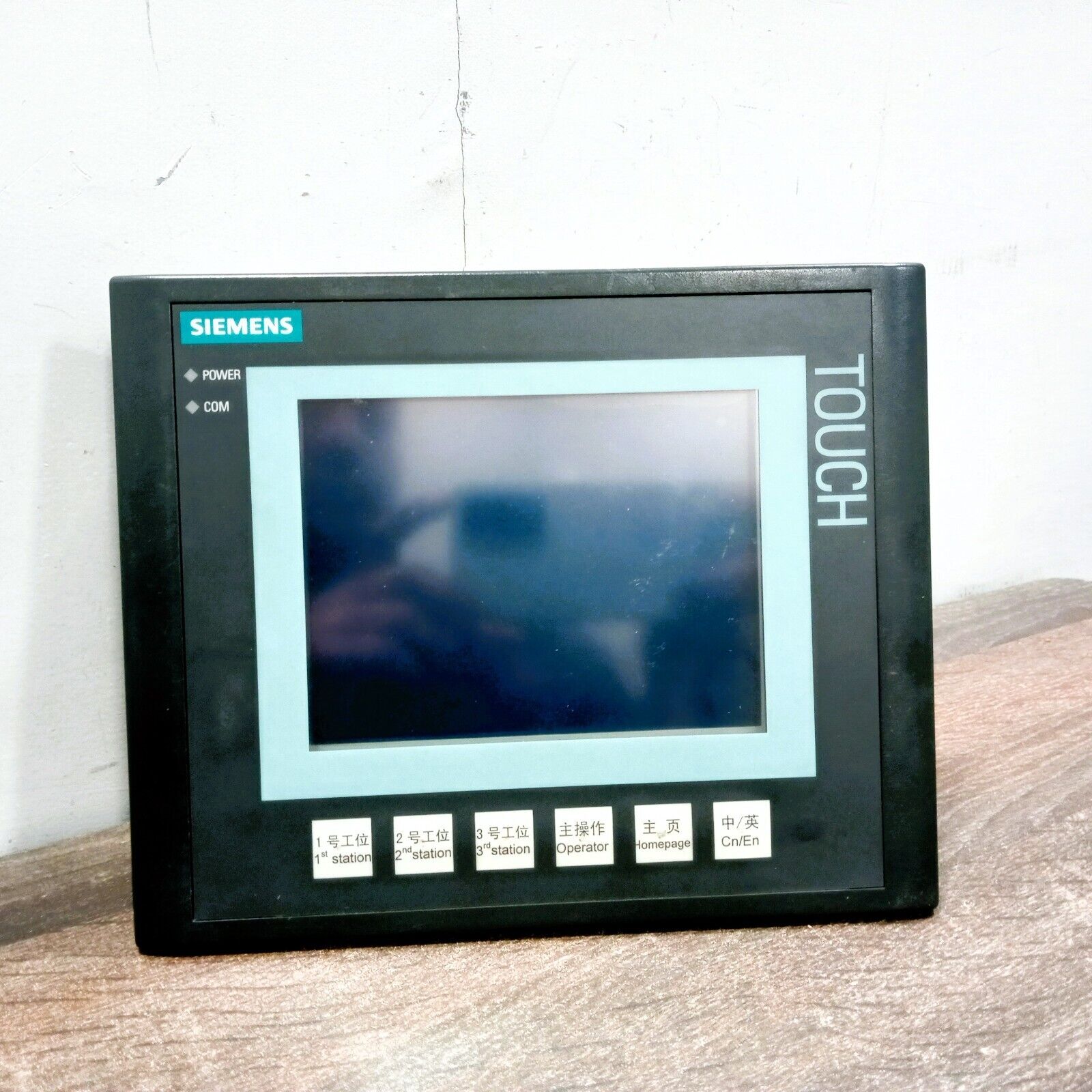 SIEMENS 6AV6640-0DA11-0AX0 OPERATOR INTERFACE TOUCH SCREEN PANEL K-TP178 MICRO 6 INCH SCREEN INPUT: 240 VDC - 300MA
