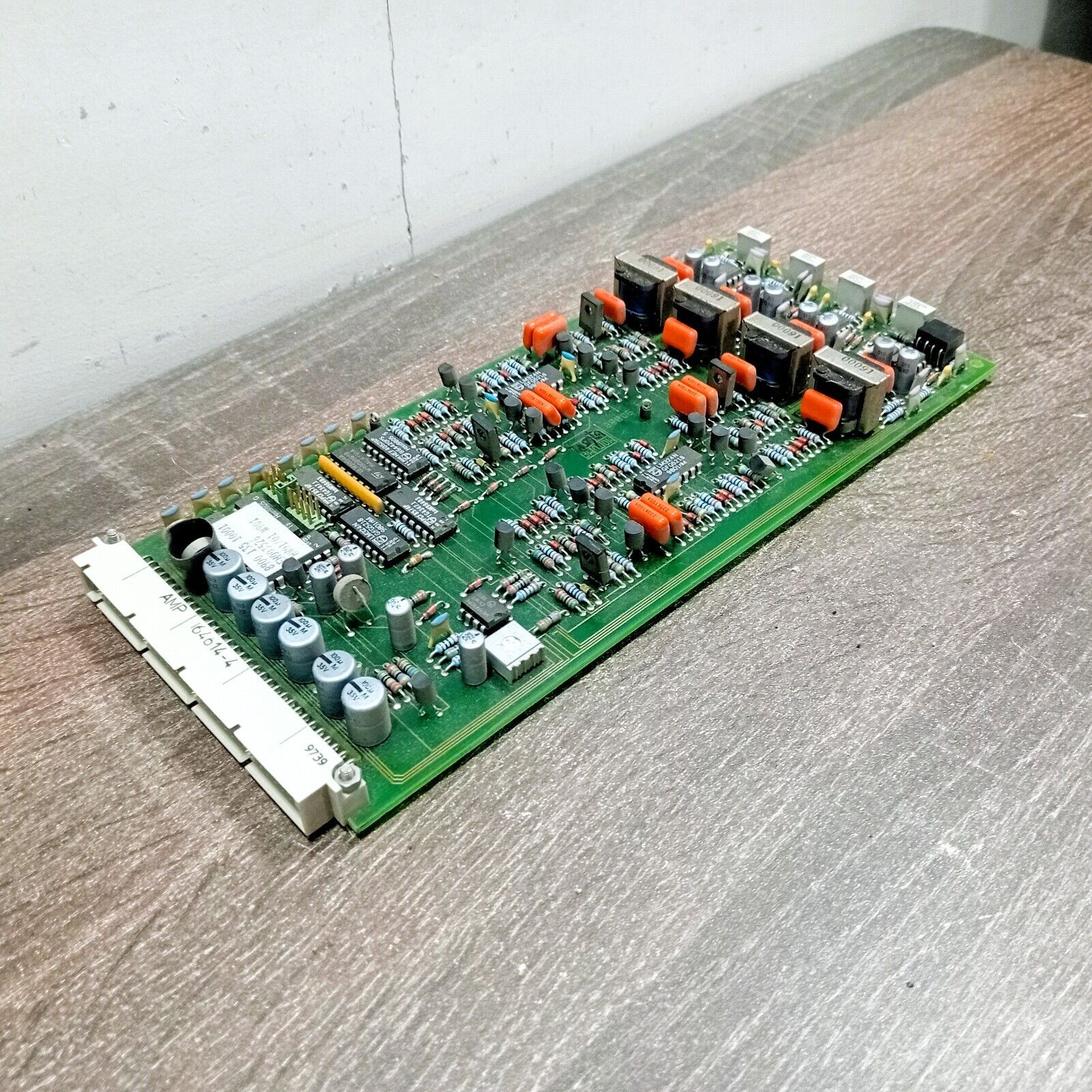 PHILIPS AMP 64614-4 - 9739 - 3922 151 90882 PR.9850 PCB