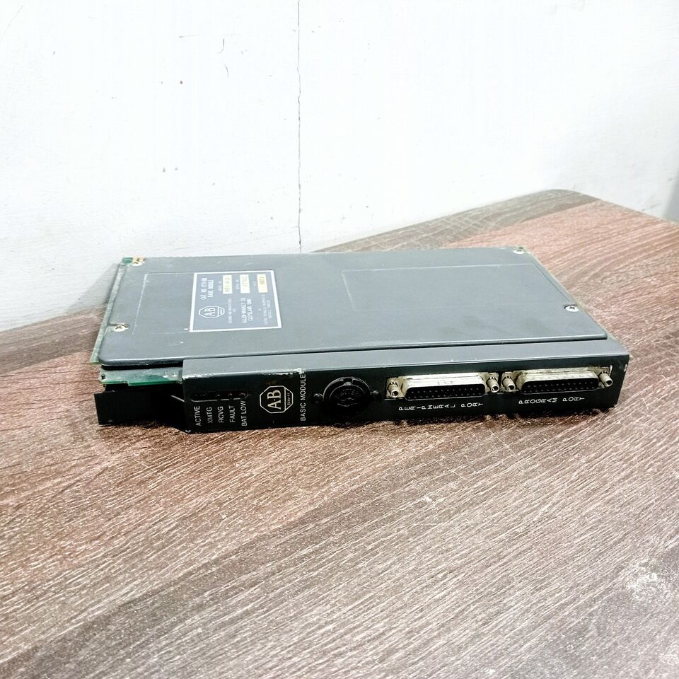 ALLEN BRADLEY 1771-DB BASIC MODULE DH485/PRT2/PRT1 COMMUNICATION PORT BACKPLANE REQUIREMENTS: 0.75 AMPS AT 5VDC