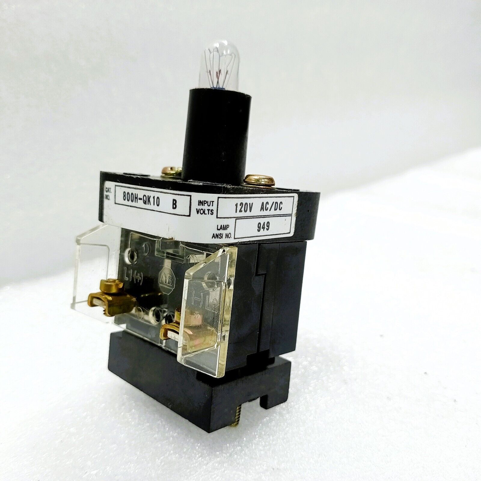 ALLEN BRADLEY 800H-QK10 SER.B PILOT LIGHT 30.5 MM TYPE 7&9 HAZARDOUS LOCATION FULL VOLTAGE TYPE 120V AC/DC NO LENS OPEN STYLE