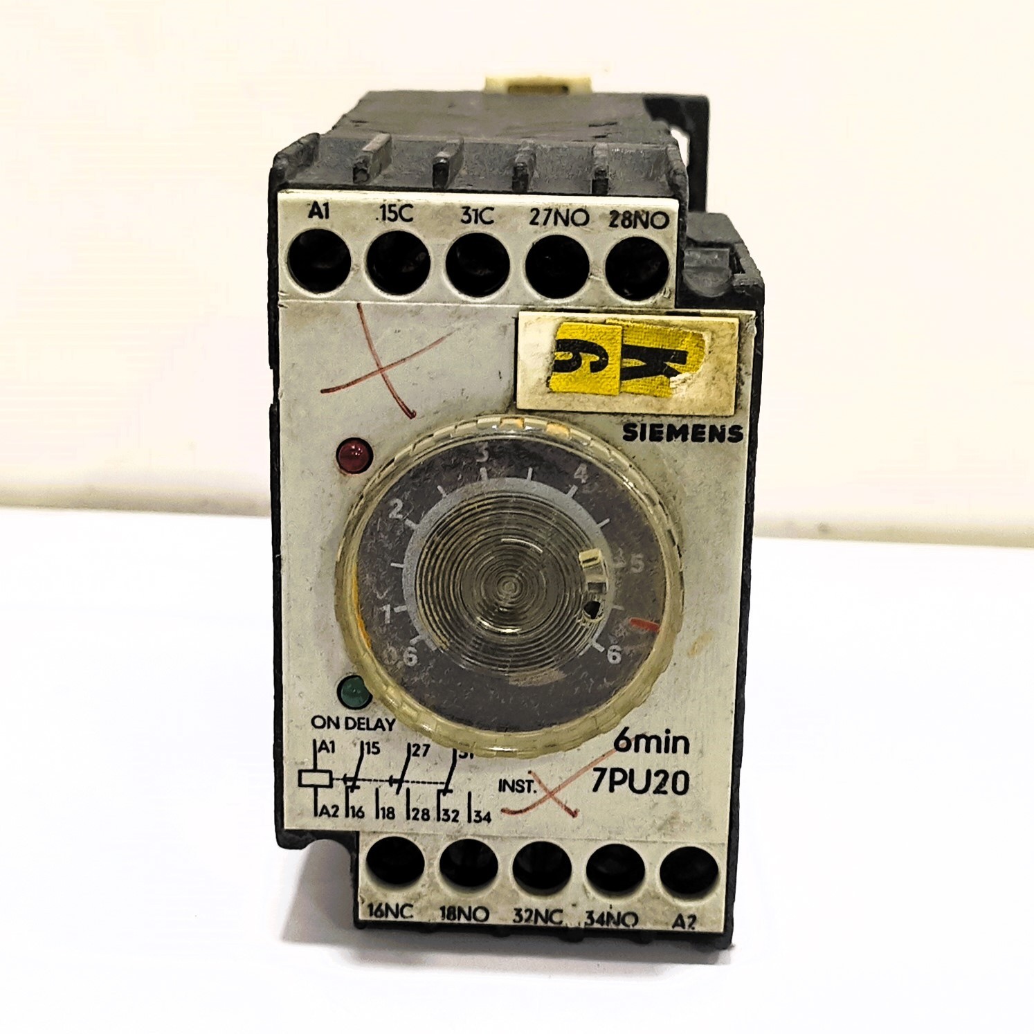 Siemens 7PU2040-3QN20 Delay Timer AC 220-240V
