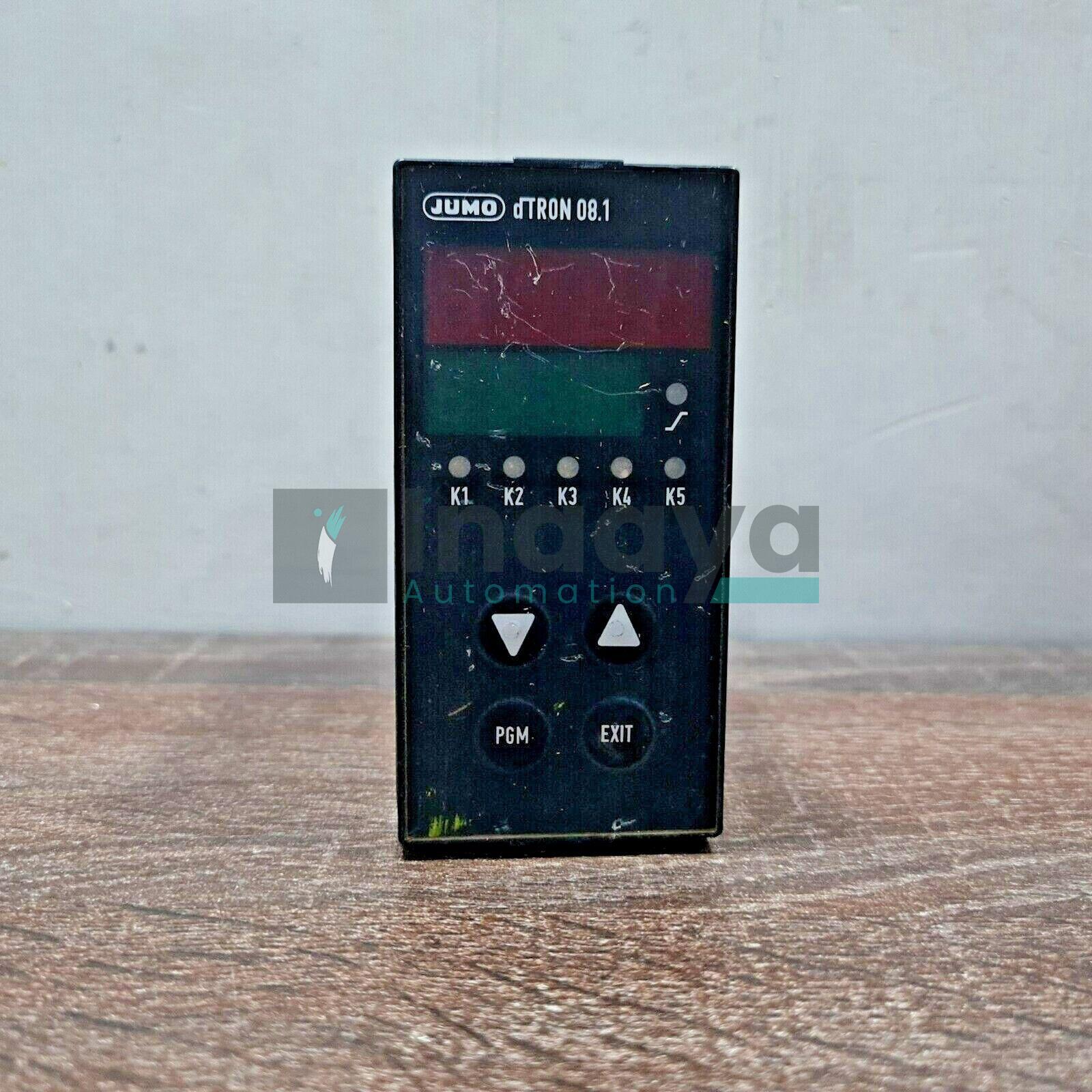 JUMO 703031/40-044-101-00-101 dTRON08.1 MICROPROCESS CONTROLLER