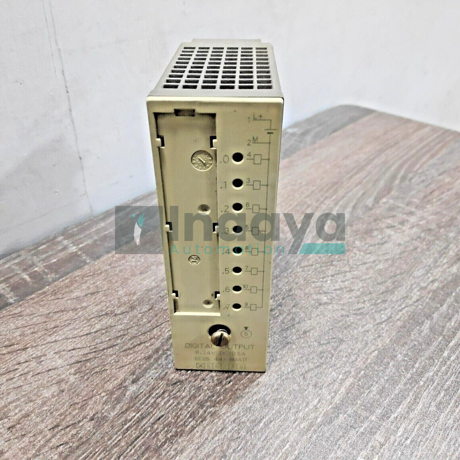 SIEMENS 6ES5441-8MA11 DIGITAL OUTPUT MODULE SIMATIC-S5 NON-ISOLATED 8-OUTPUT 0.5AMP 24VDC