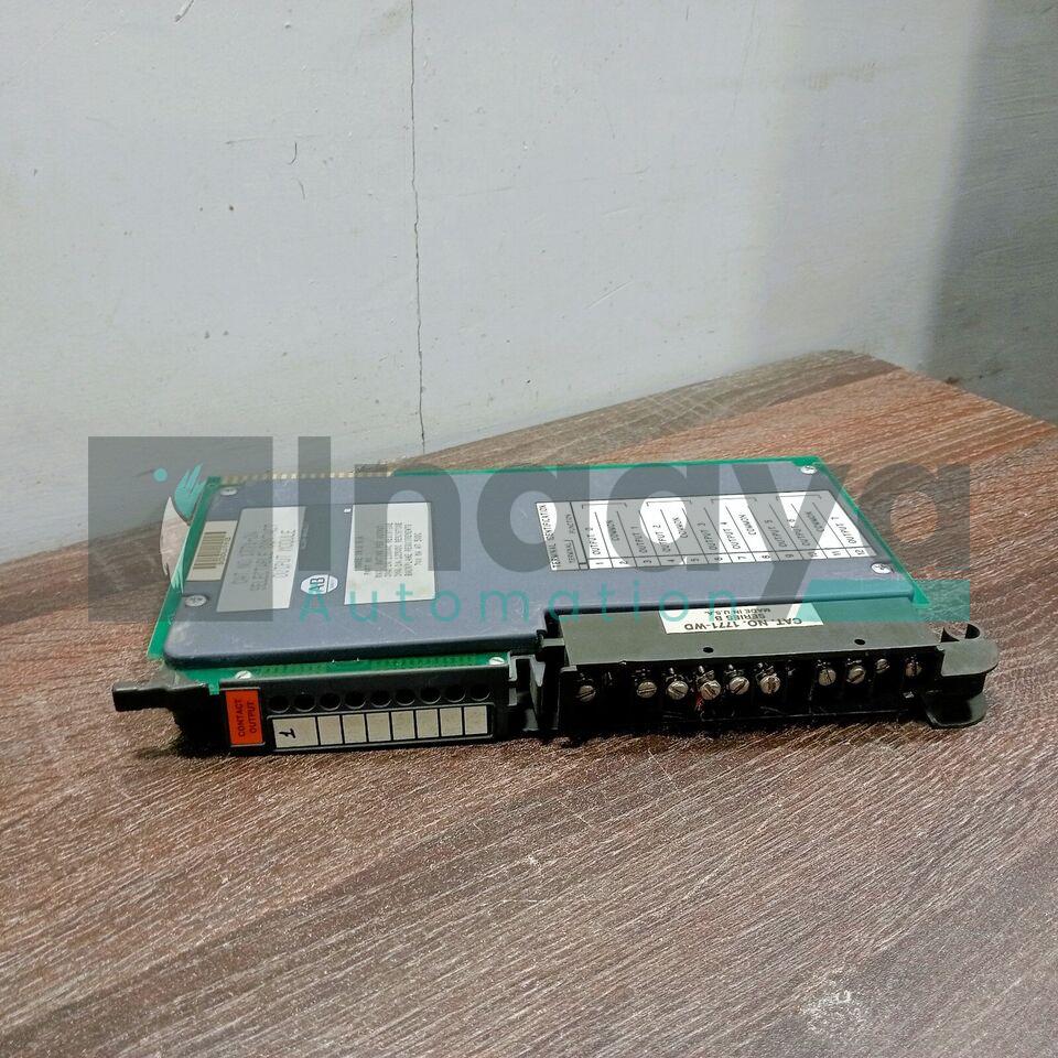 ALLEN BRADLEY 1771-OW 8 POINT DIGITAL OUTPUT MODULE 24-138 VAC 24-125 VDC