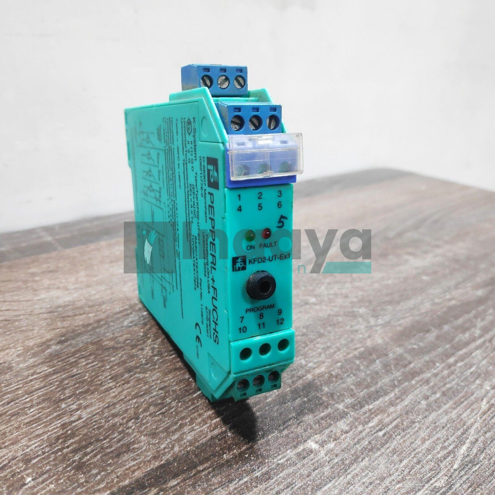PEPPERL & FUCHS KFD2-UT-EX1 SIGNAL CONVERTER UNIVERSAL TEMPERATURE MEASUREMENT AMPLIFIER 1 CHANNEL 24 VDC DIN RAIL MOUNT NO DIRECT REPLACEMENT